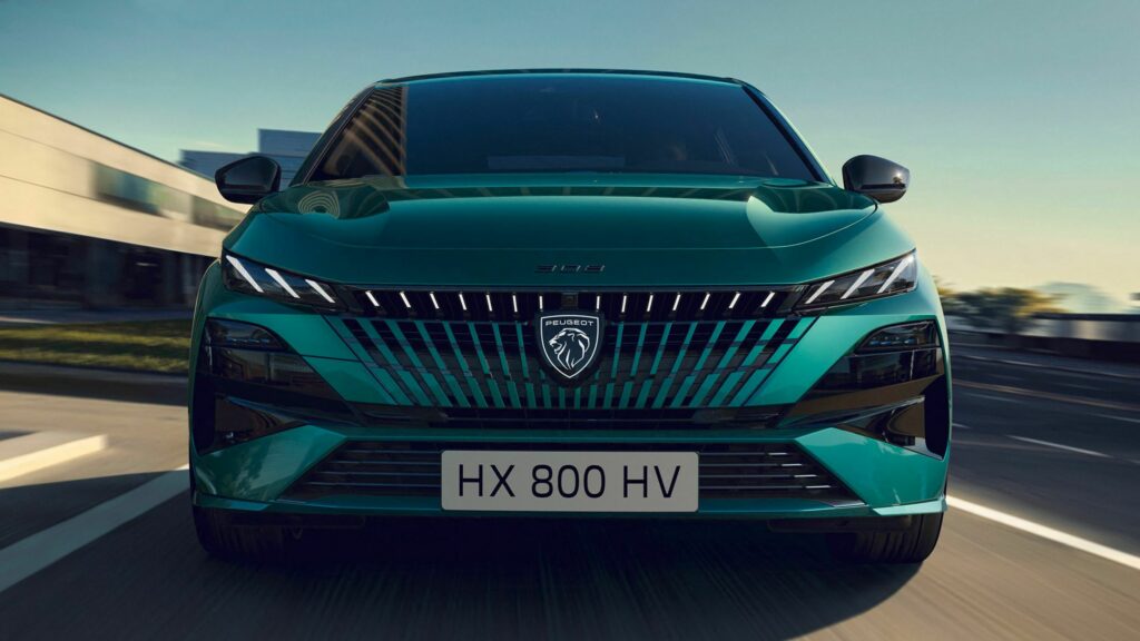  Stellantis Bet Big On EVs, Now It&rsquo;s Betting On The Engine Europe Wrote Off