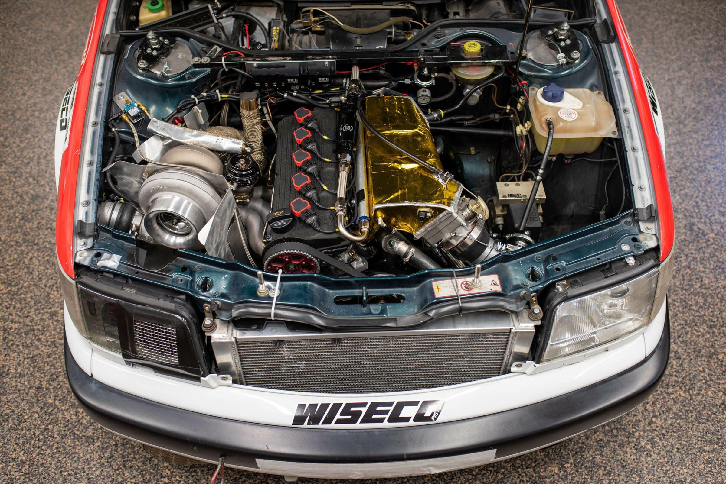 This 32-Year Old Audi Sedan Makes Modern Supercars Look Slow