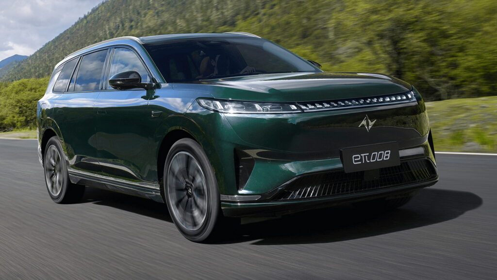  Jeep&rsquo;s New Chinese EVs Will Run On Dongfeng Batteries, And They&rsquo;re Not Staying Home