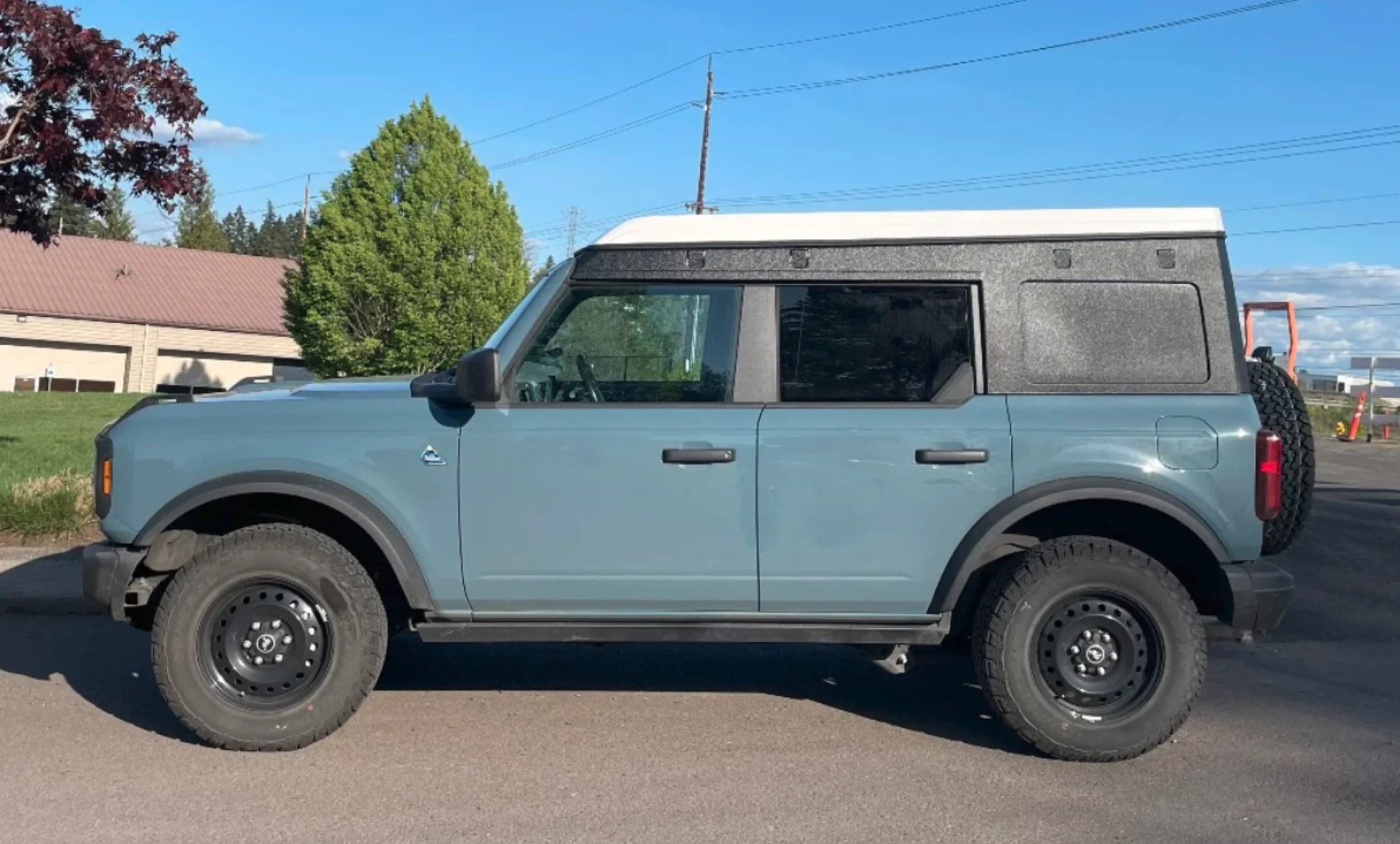Ford Bronco Ursa Camper - 8