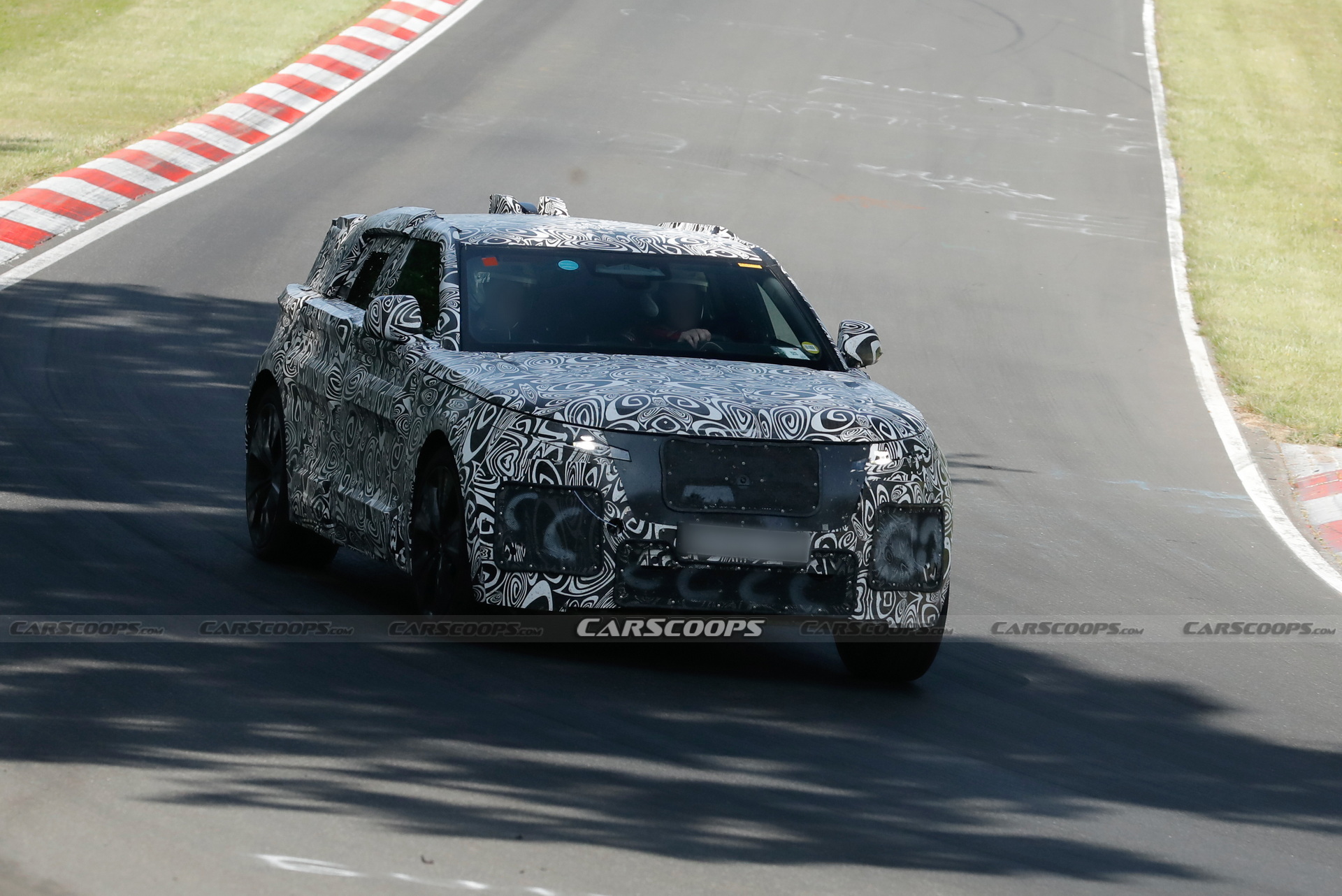 Range Rover Velar Racing Car Land Rover’s New Velar Trades V8 Roar For Electric Muscle | Carscoops