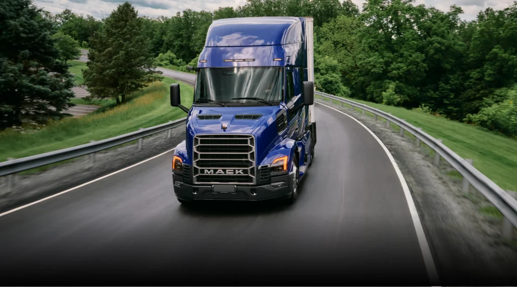  First Truckers Taken Off The Road For Failing To Speak English Under Trump’s Tougher Policy