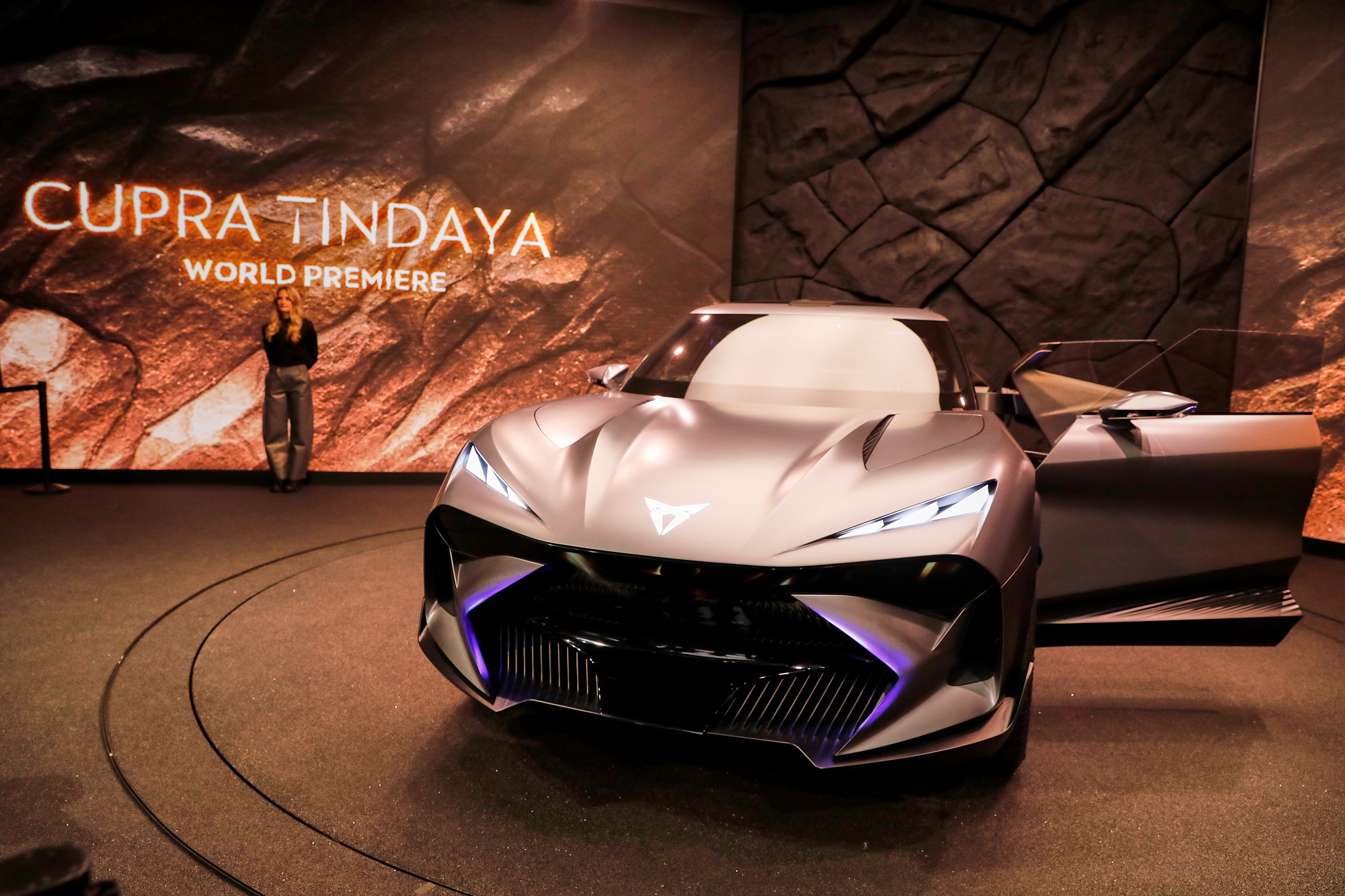 Cupra Concept Munich 01 SB MEDIEN