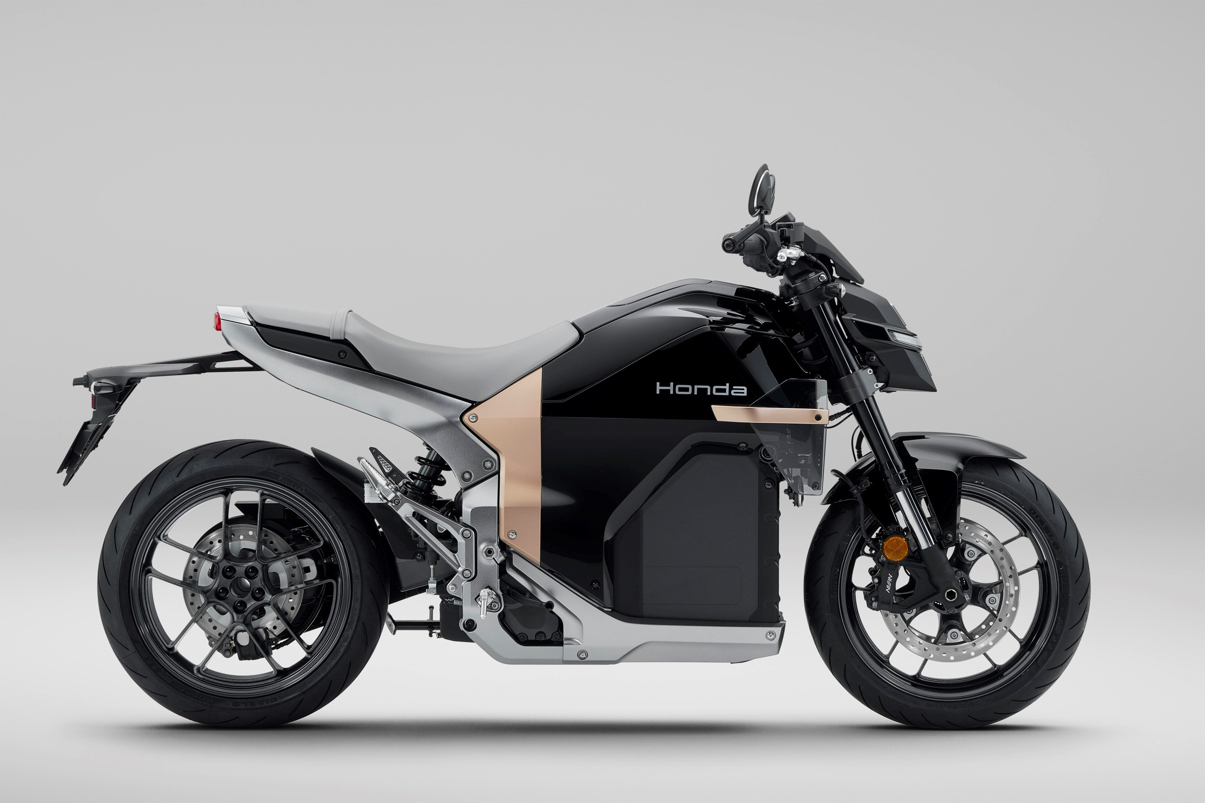 Honda Builds An Electric Bike For Grown Ups But The Charge Feels Wrong