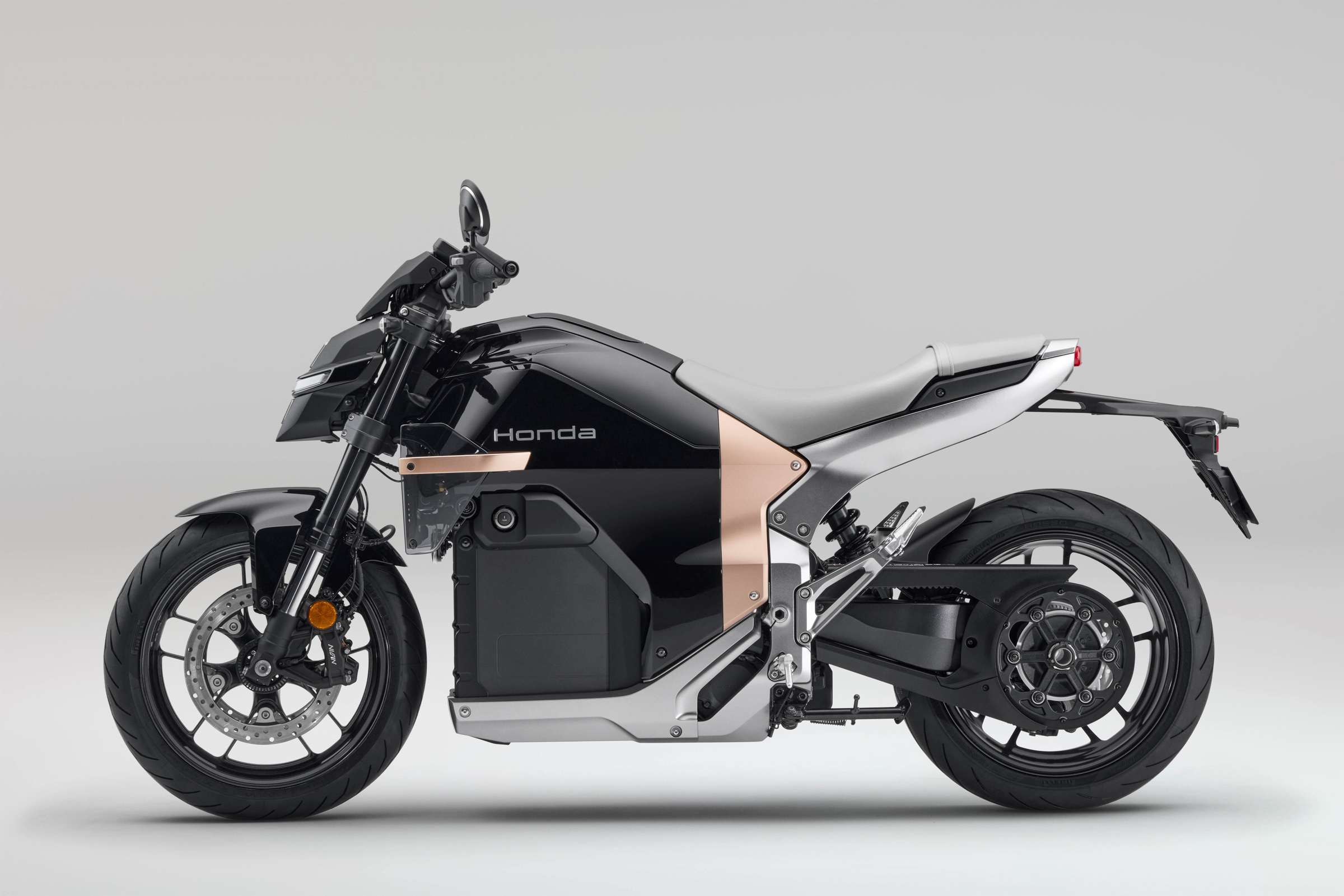 Honda Builds An Electric Bike For Grown Ups But The Charge Feels Wrong