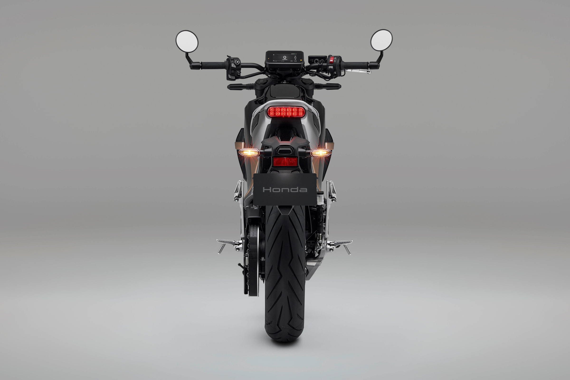 Honda Builds An Electric Bike For Grown Ups But The Charge Feels Wrong