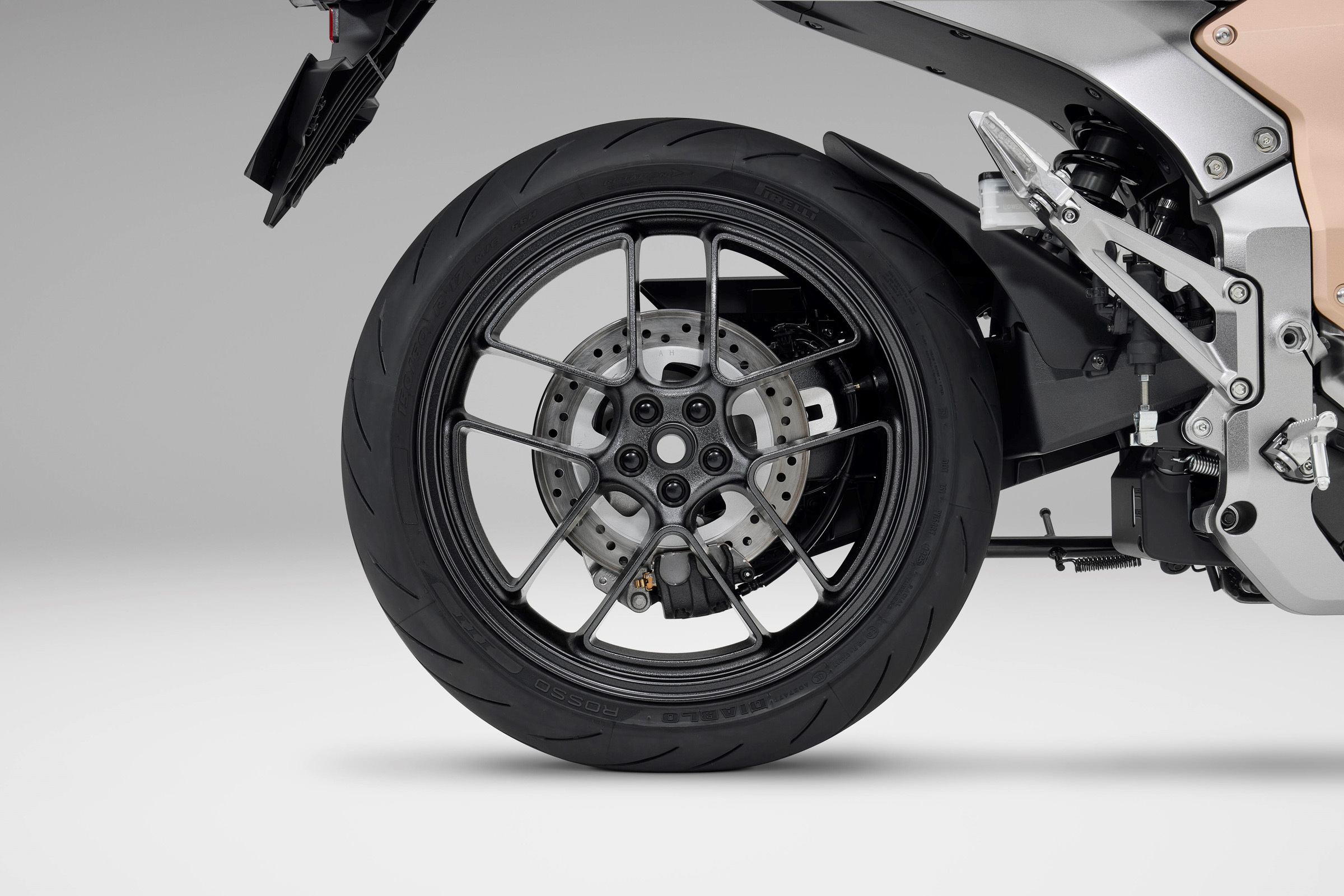 Honda Builds An Electric Bike For Grown Ups But The Charge Feels Wrong