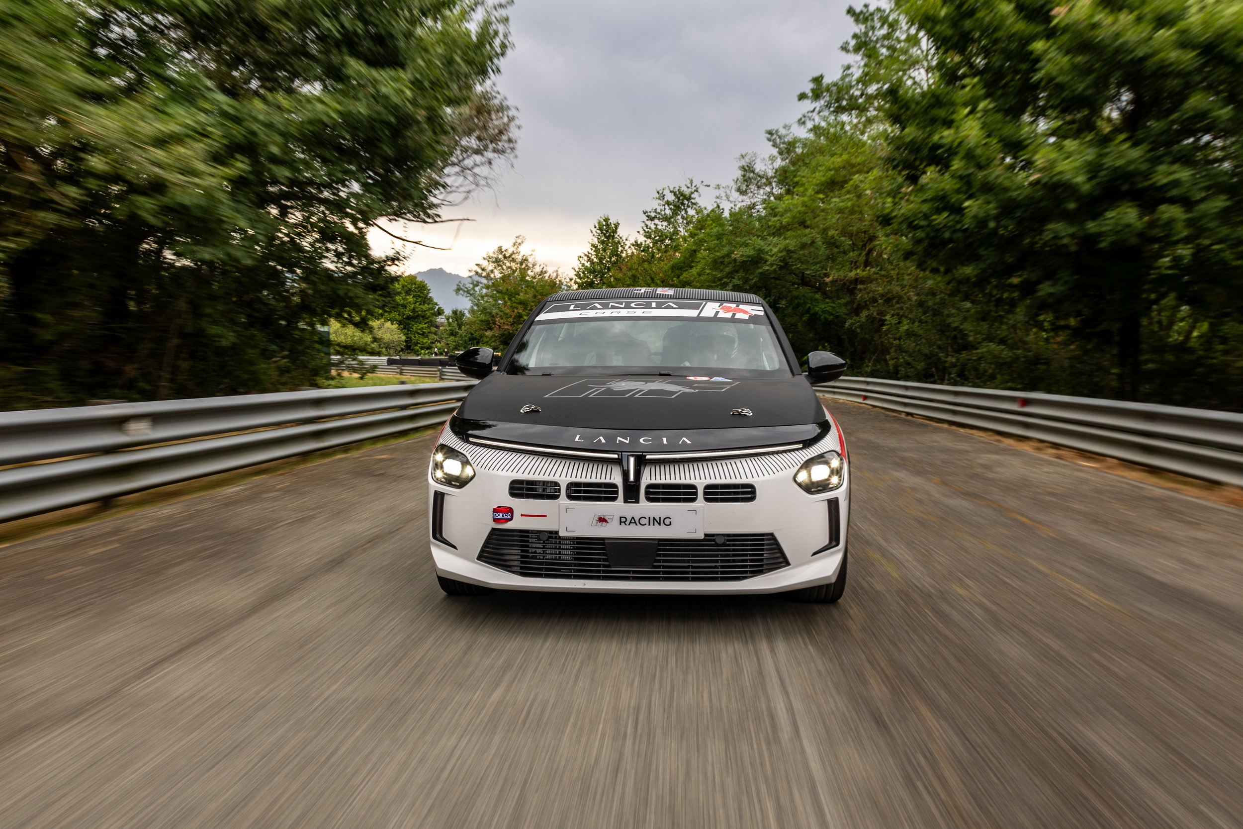Lancia Ypsilon HF Racing (3)