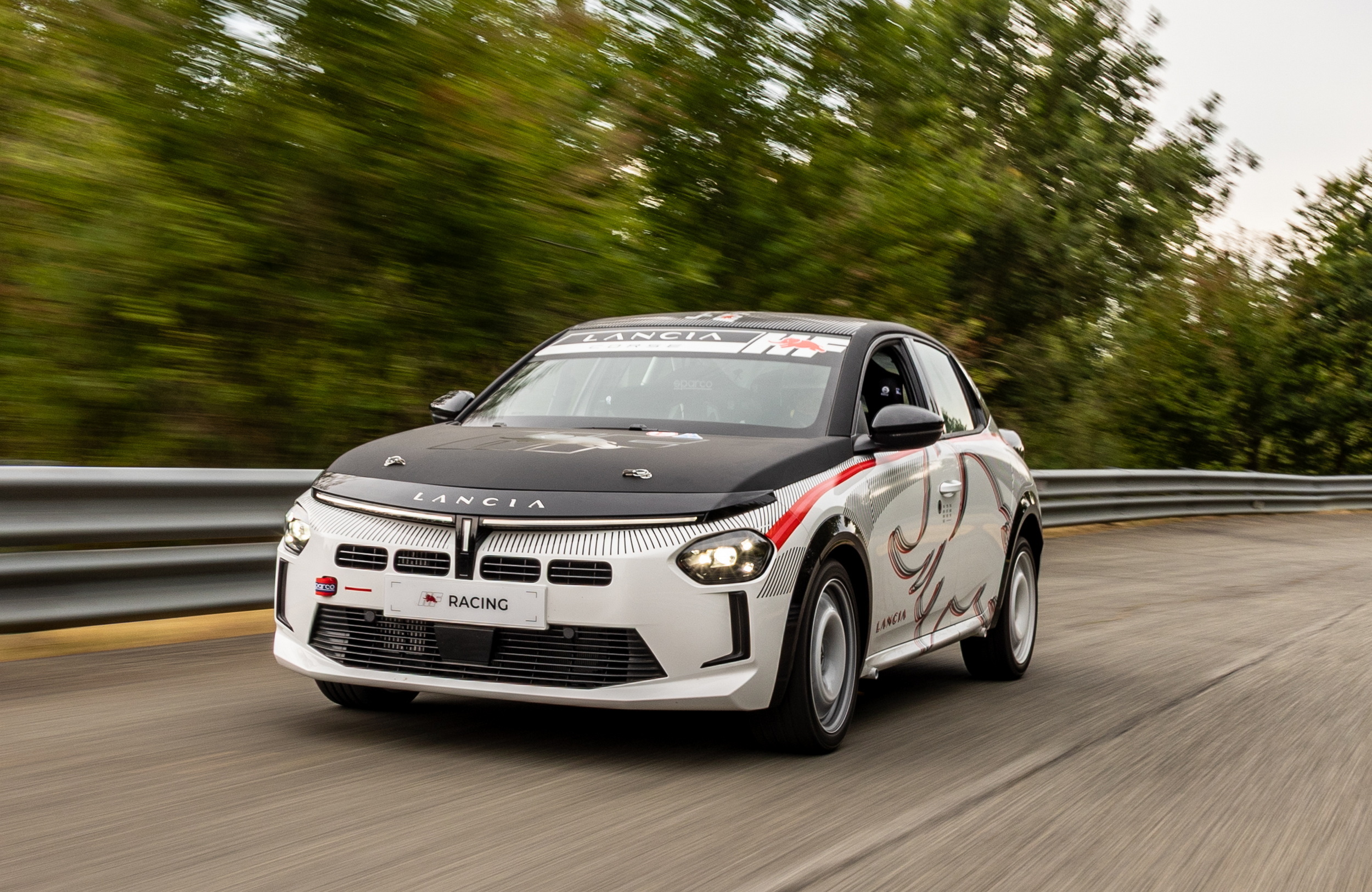 Lancia Ypsilon HF Racing (5)