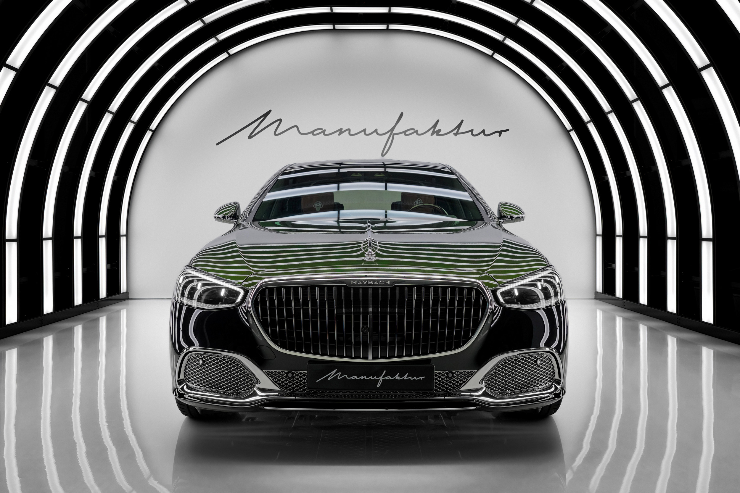 Mercedes-Maybach V12 Edition 923 1