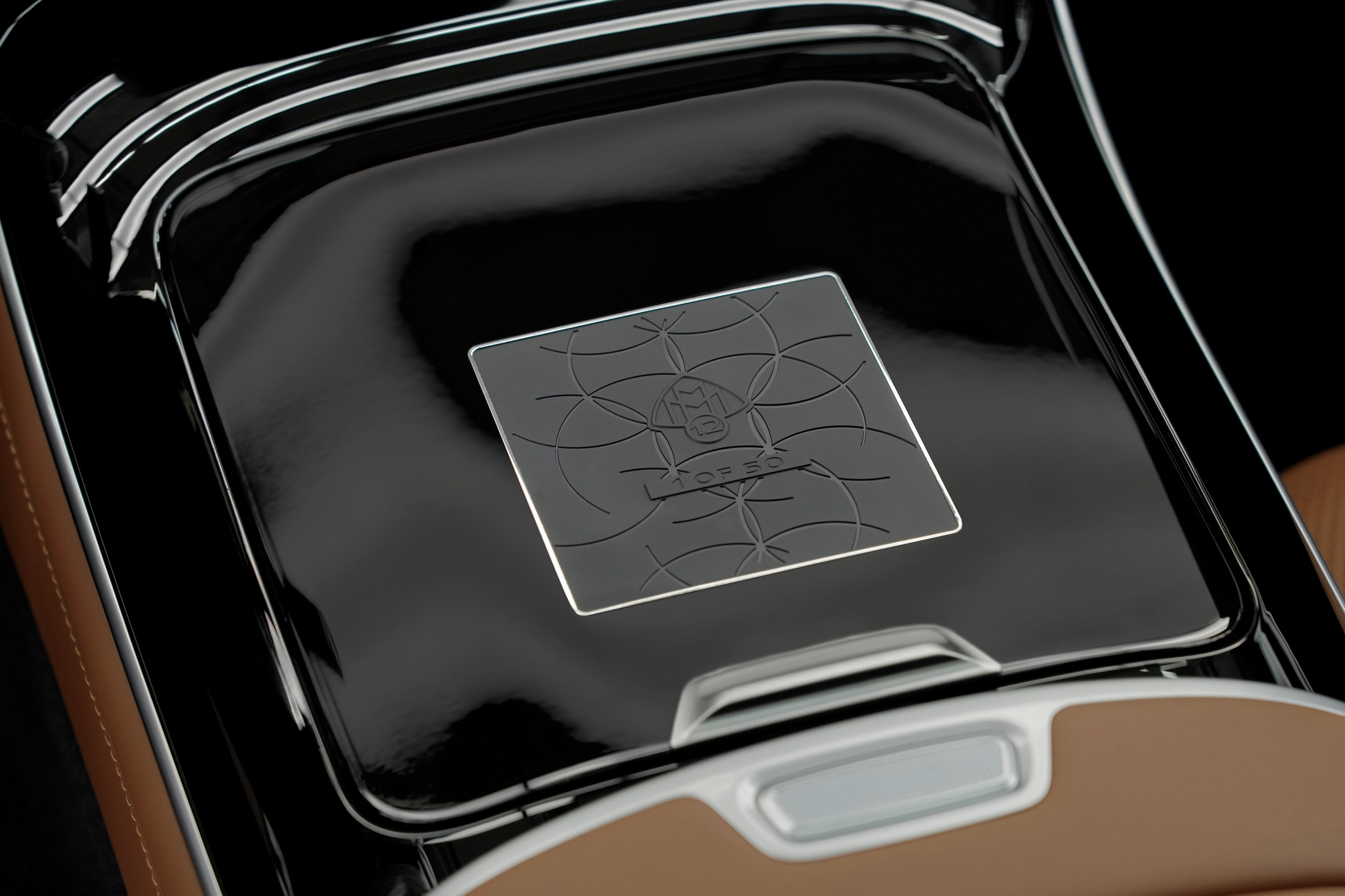 Mercedes-Maybach V12 Edition 923 15