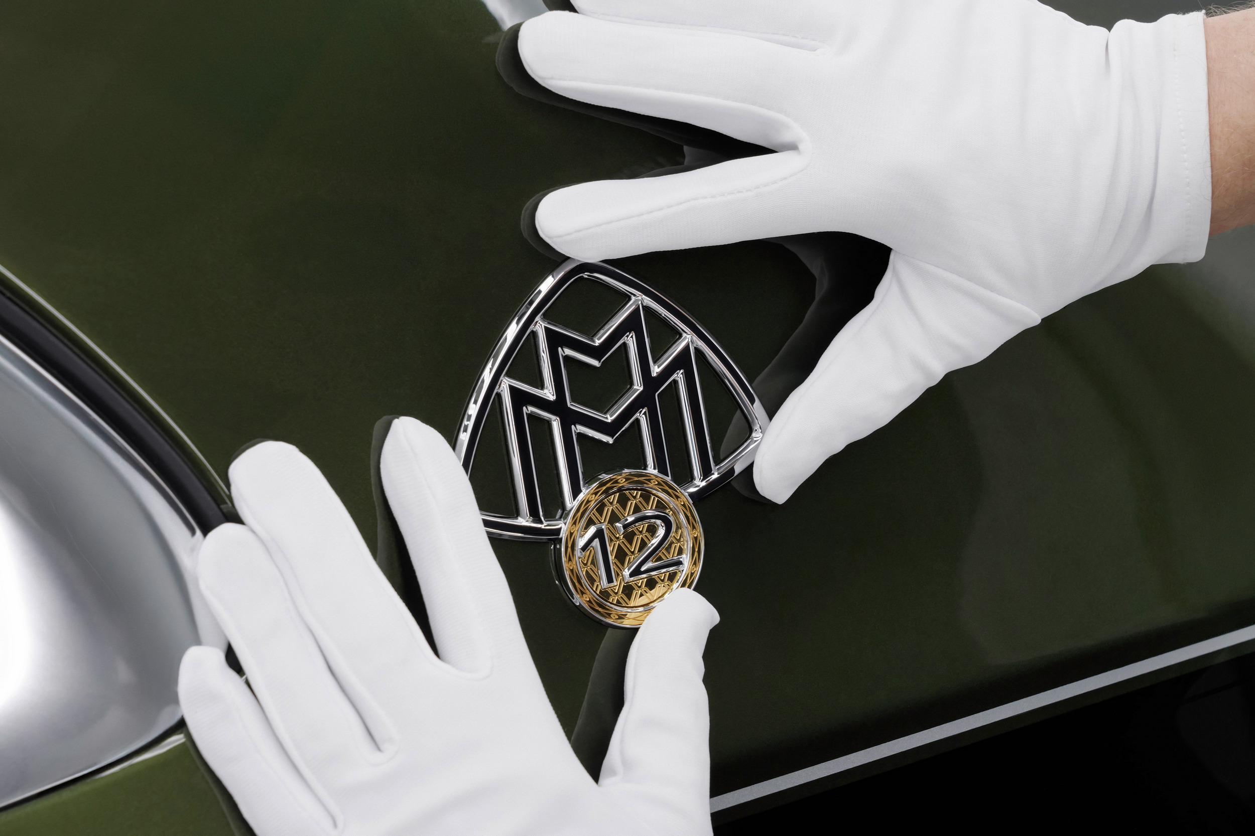 Mercedes-Maybach V12 Edition 923 5