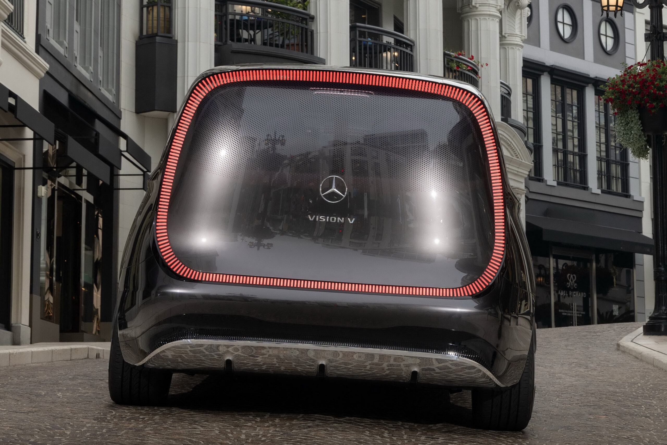 Mercedes Vision V SEP28