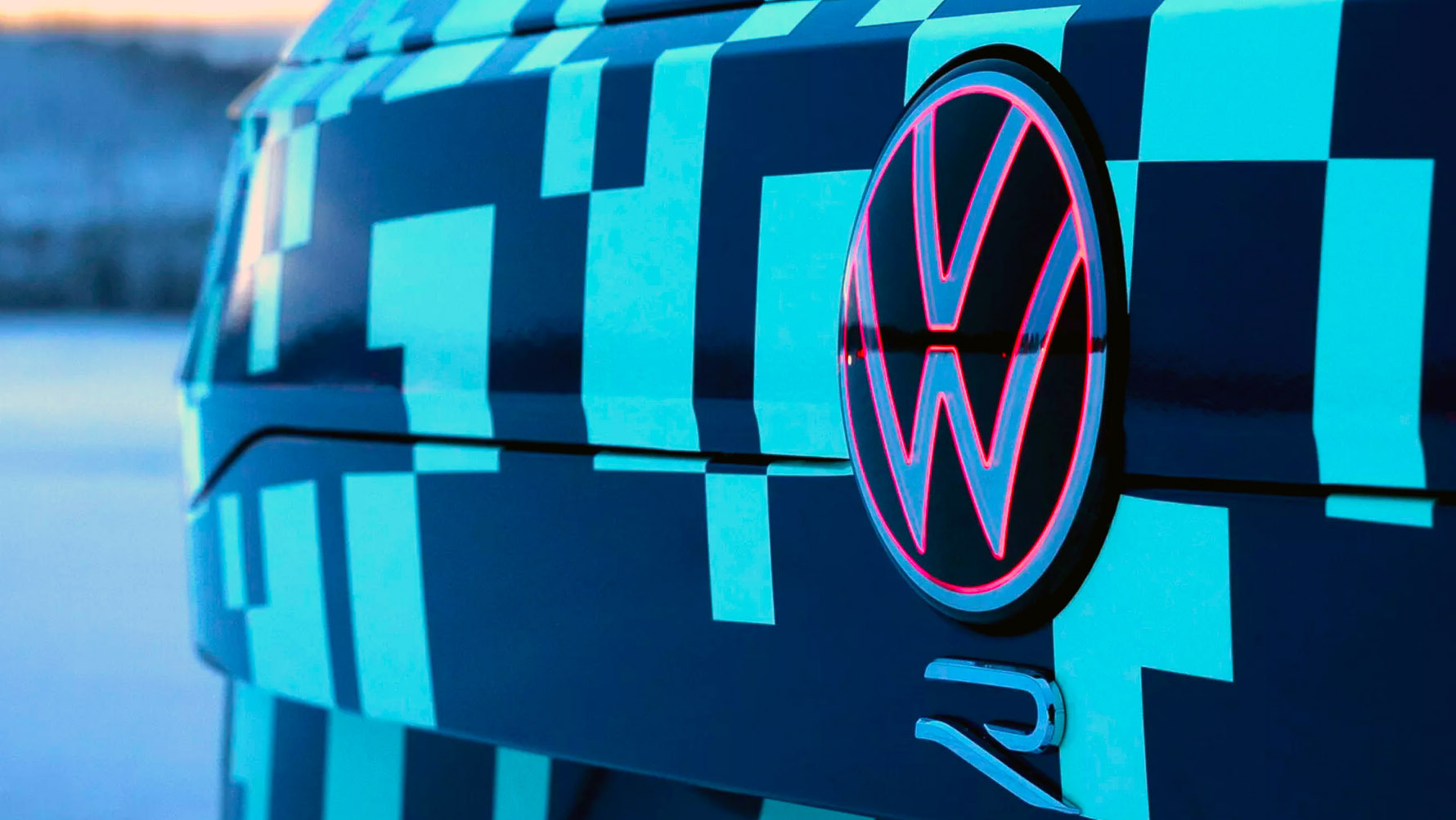 VW-Touareg-Sep162511-2048x1151 copy
