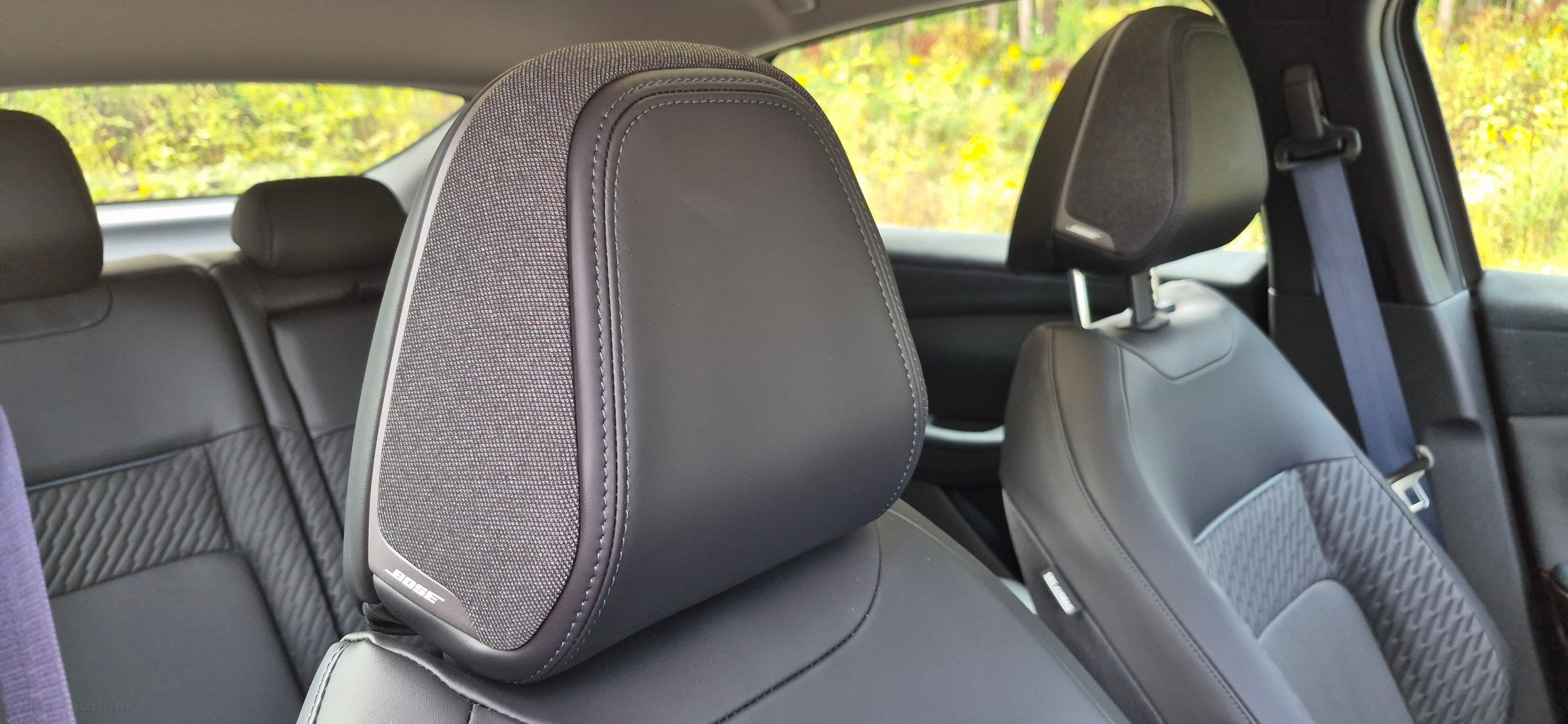 2026 Nissan Leaf MG Carscoops 210