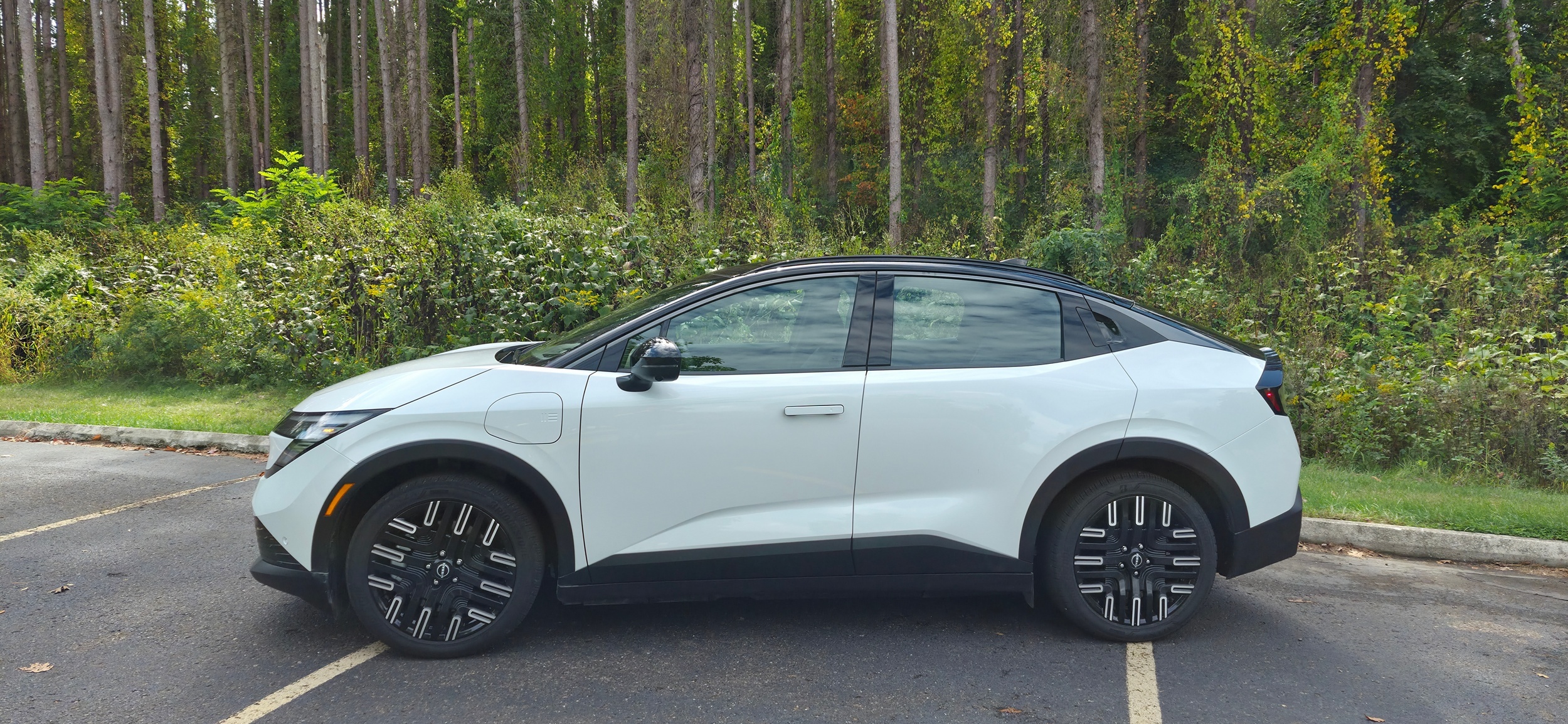 2026 Nissan Leaf MG Carscoops 23