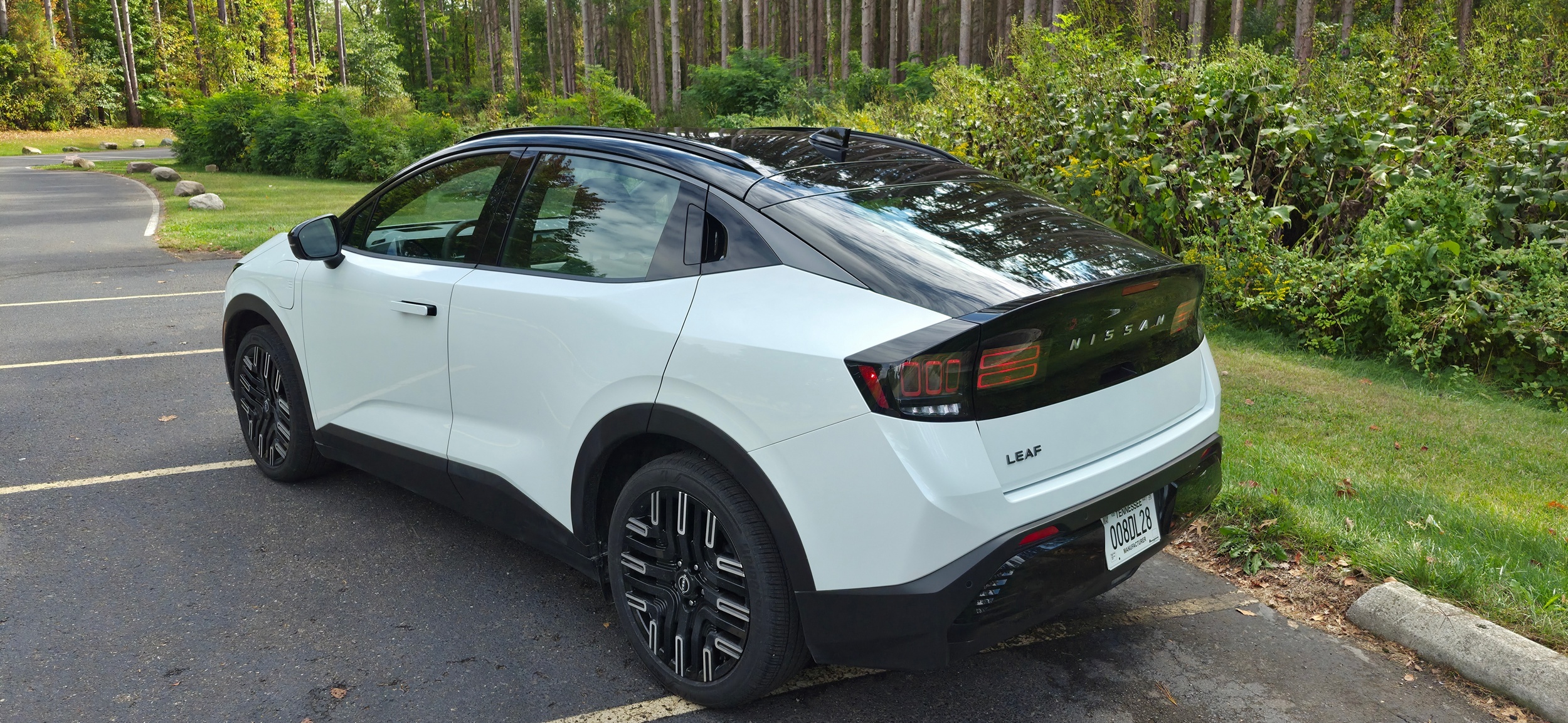 2026 Nissan Leaf MG Carscoops 24
