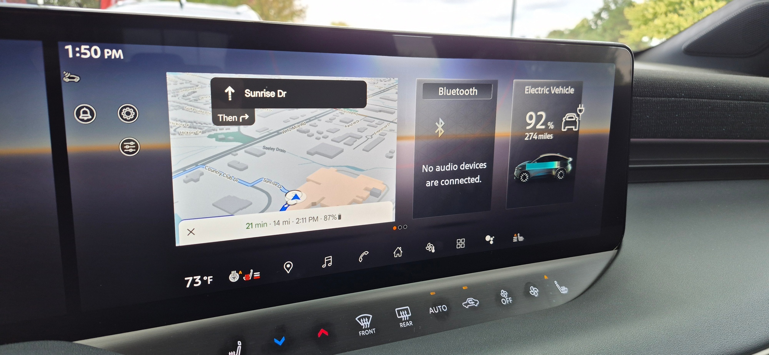 2026 Nissan Leaf MG Carscoops 401