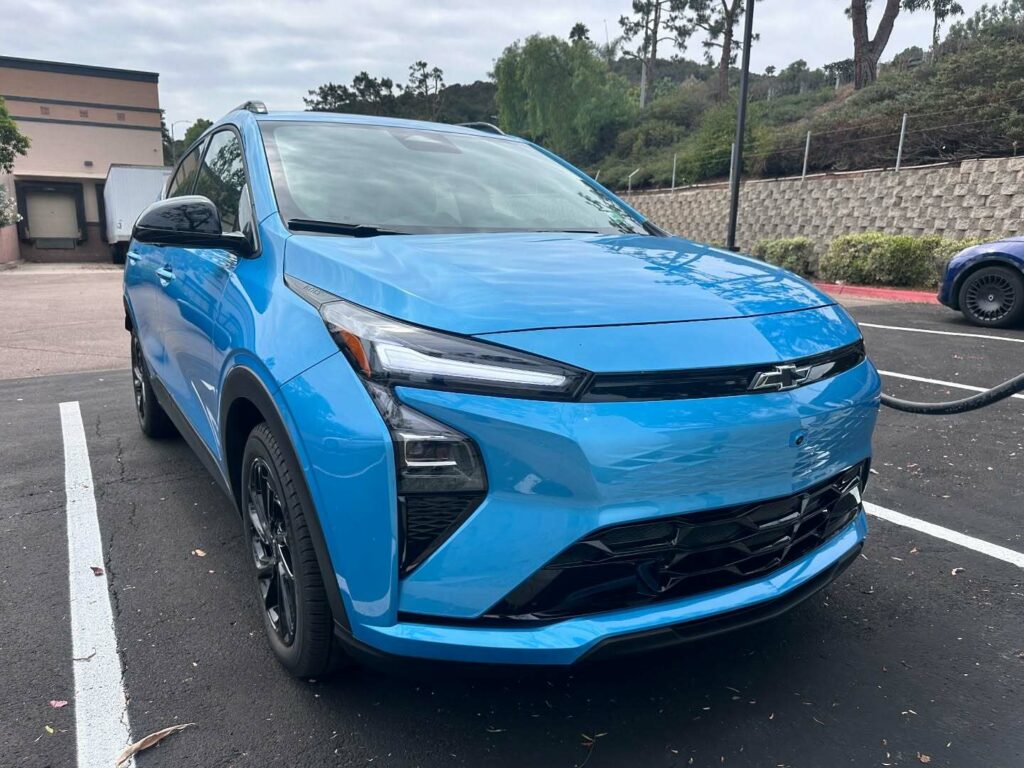 Майбутній Chevrolet Bolt 2027 року