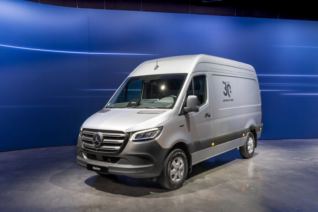  China Just Wiped Out 94% Of Mercedes&rsquo; Car-Division Profit In One Quarter