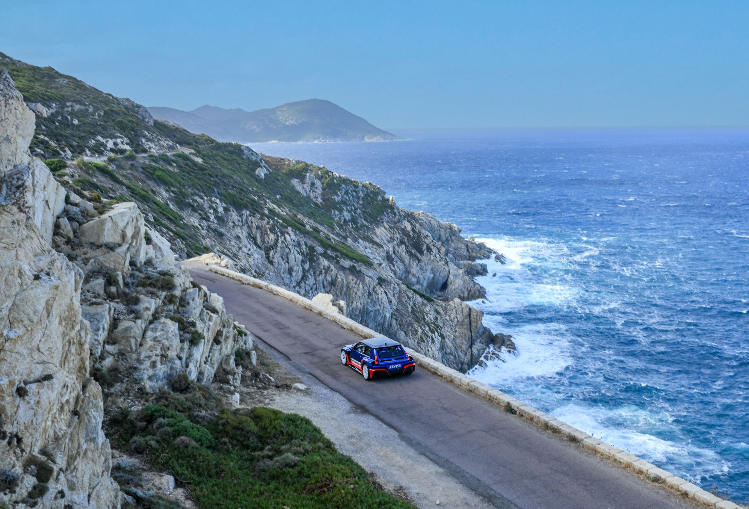 Renault 5 Turbo 3E at the historic Tour de Corse (22)