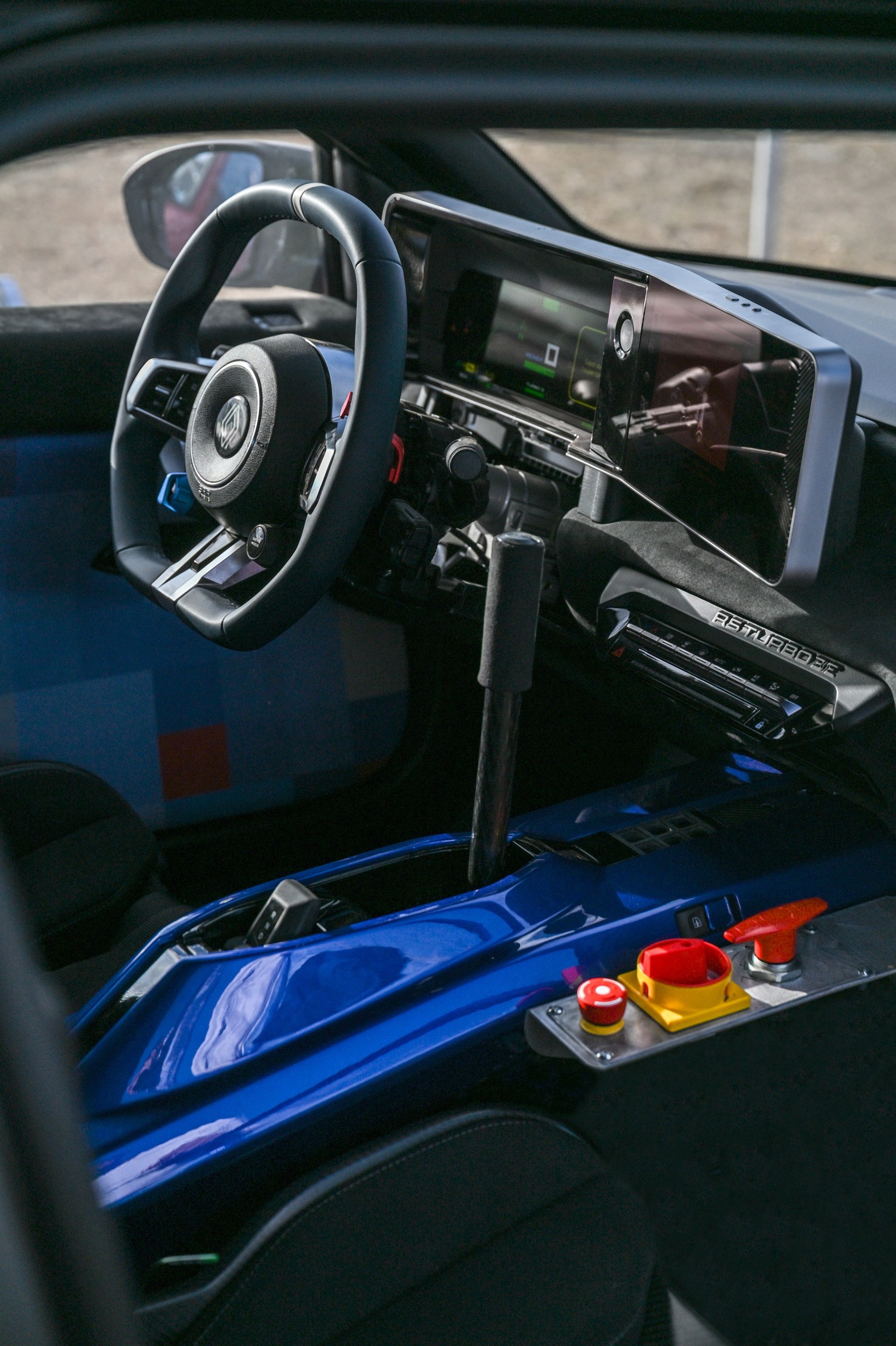 Renault 5 Turbo 3E at the historic Tour de Corse (56)