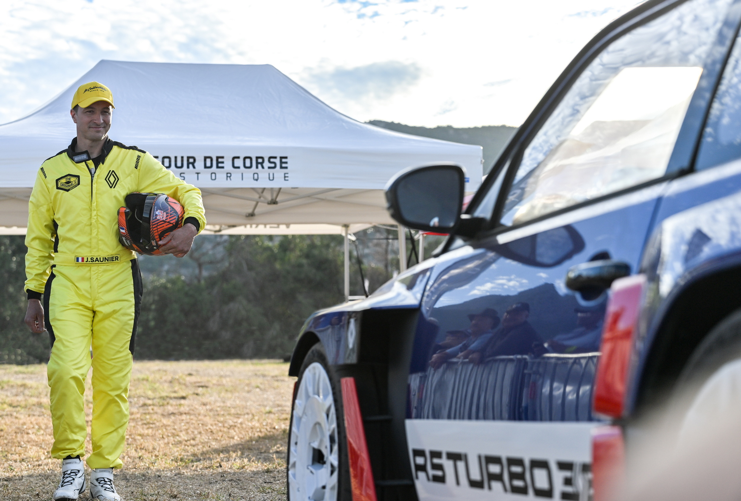 Renault 5 Turbo 3E at the historic Tour de Corse (64)