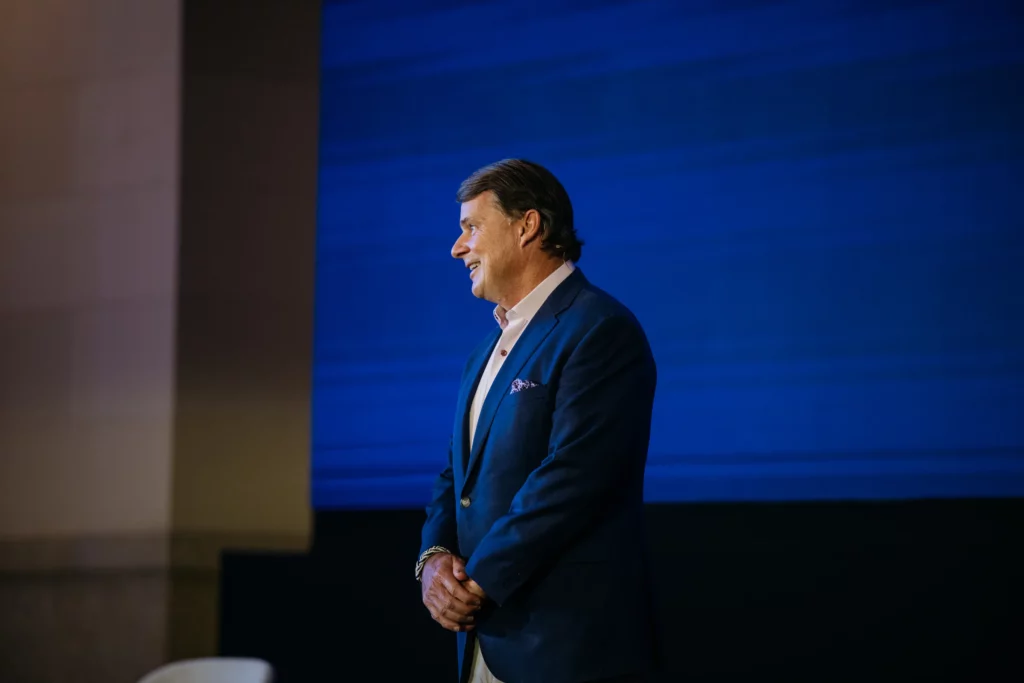  &lsquo;I Don&rsquo;t Know Why I Need to Go to College,&rsquo; Says Farley&rsquo;s Son as US Runs Out of Skilled Workers