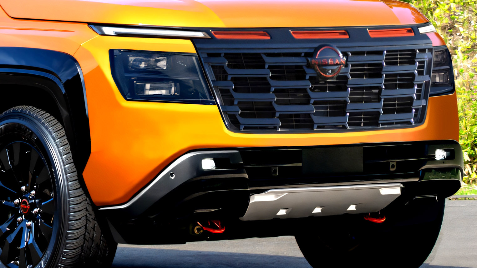 Nissan’s New Navara Is Just a Rebadged Mitsubishi Triton—Is This Lazy or Genius?