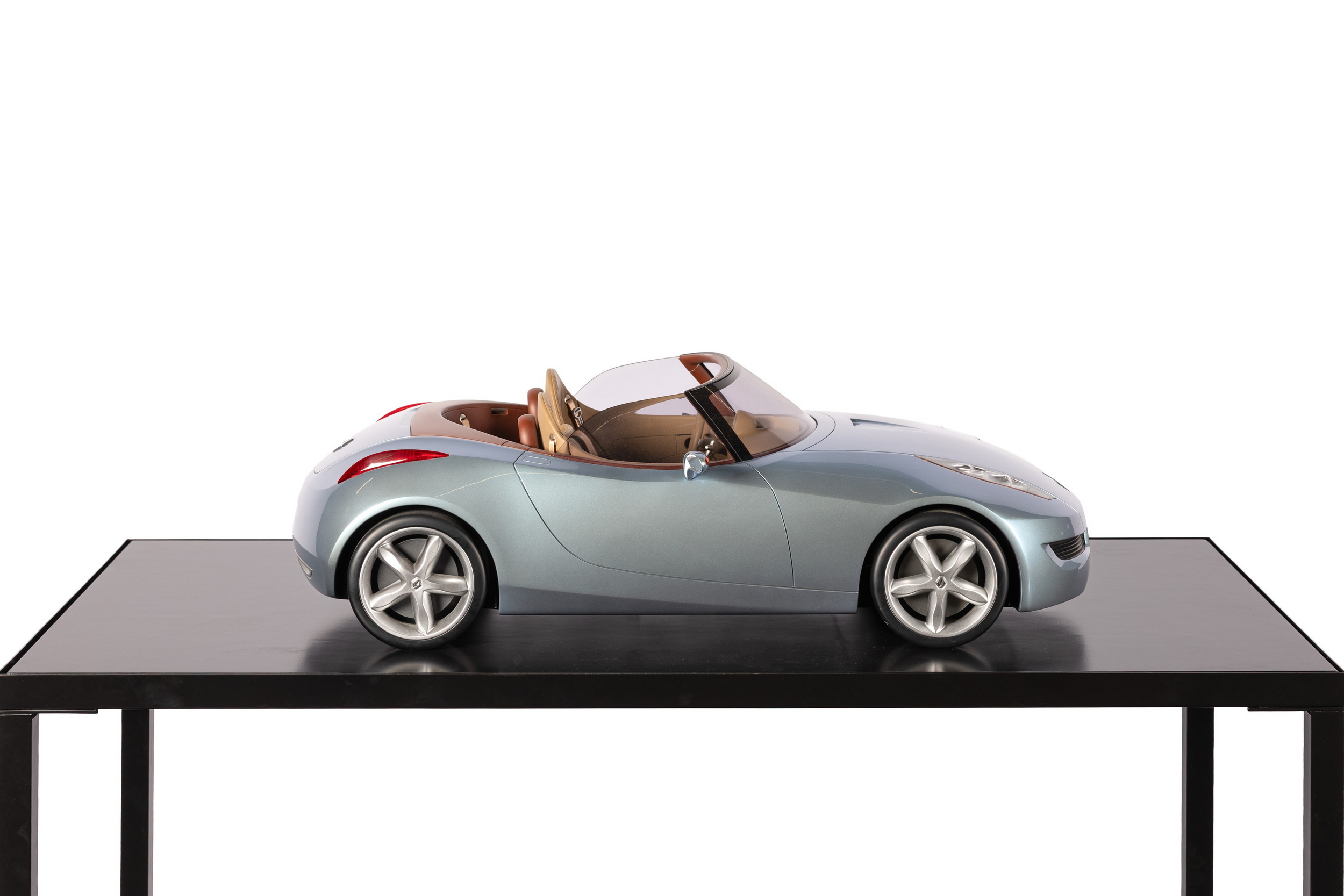 2004 Renault Wind Concept - Scale Model (3)