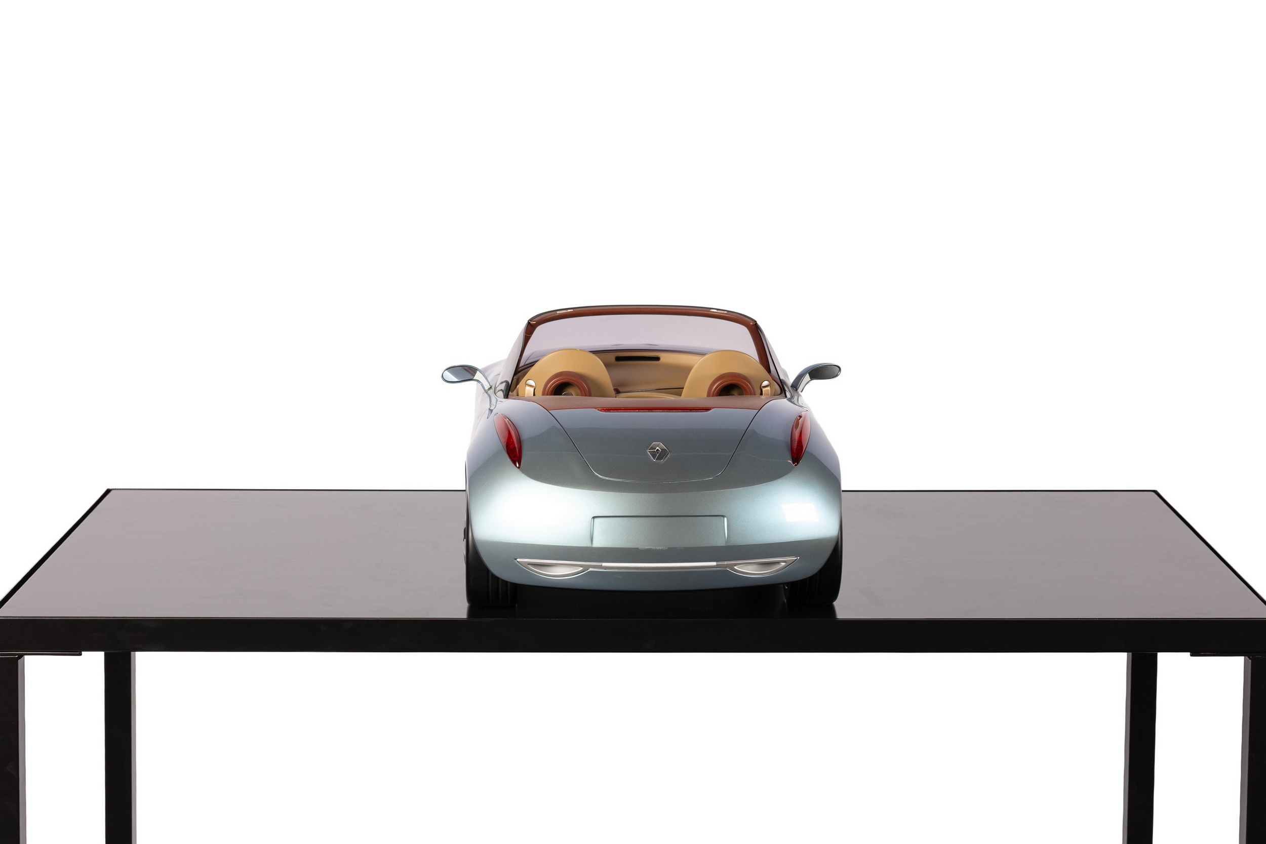2004 Renault Wind Concept - Scale Model (4)