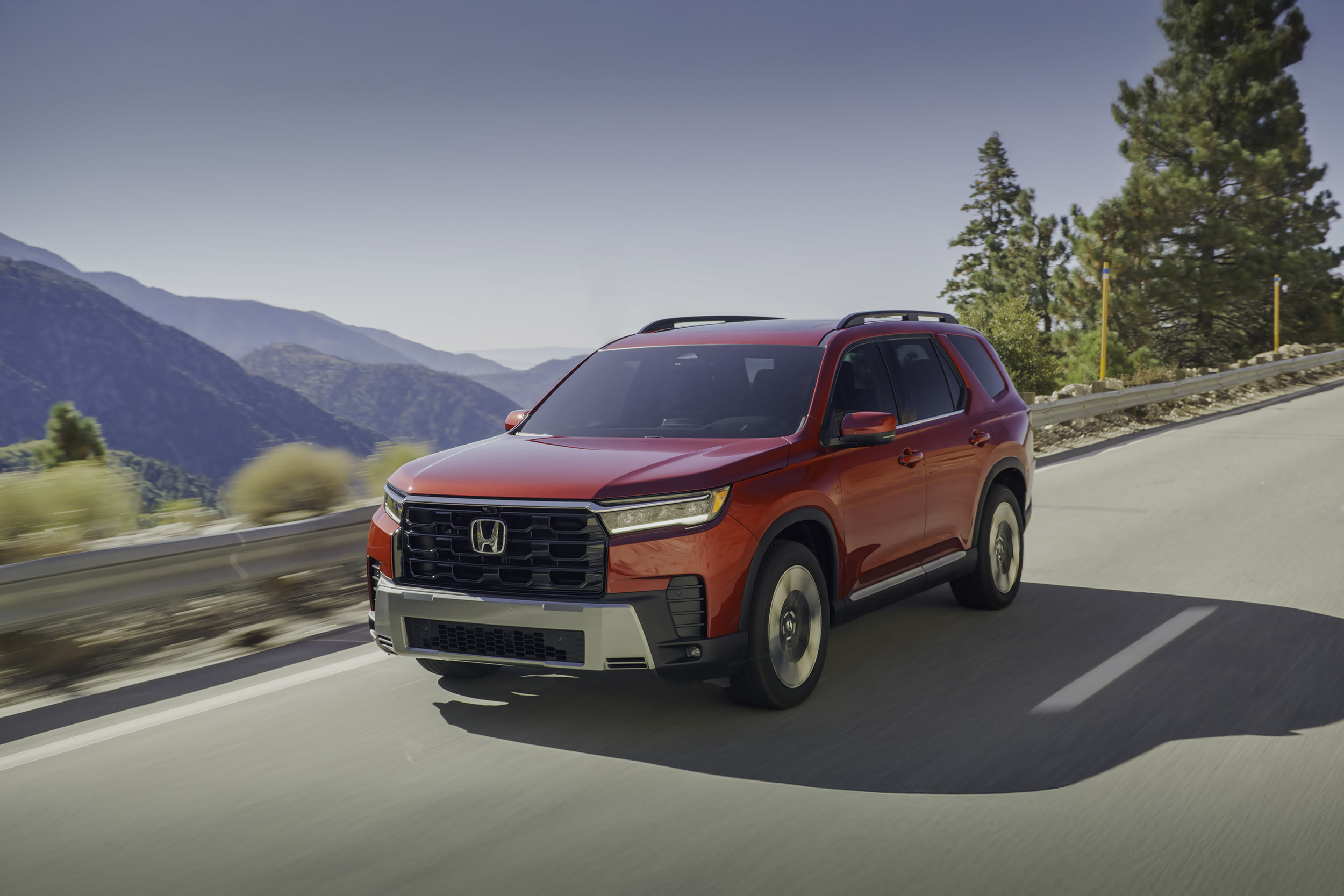 The 2026 Honda Pilot Finally Looks As Rugged As It Pretends To Be