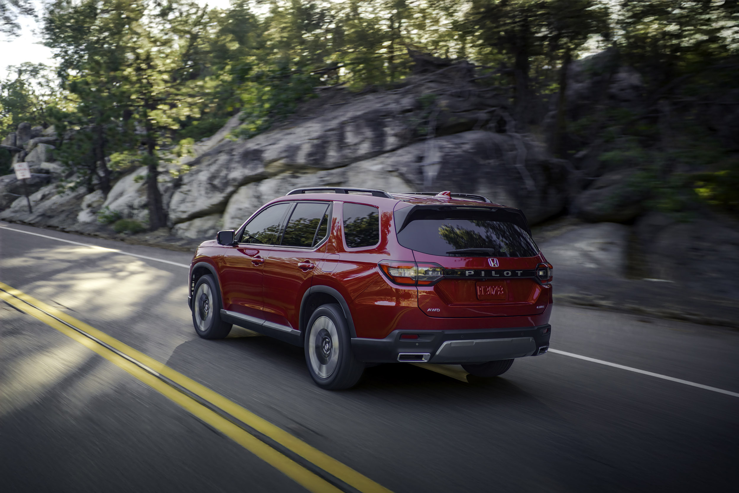 The 2026 Honda Pilot Finally Looks As Rugged As It Pretends To Be
