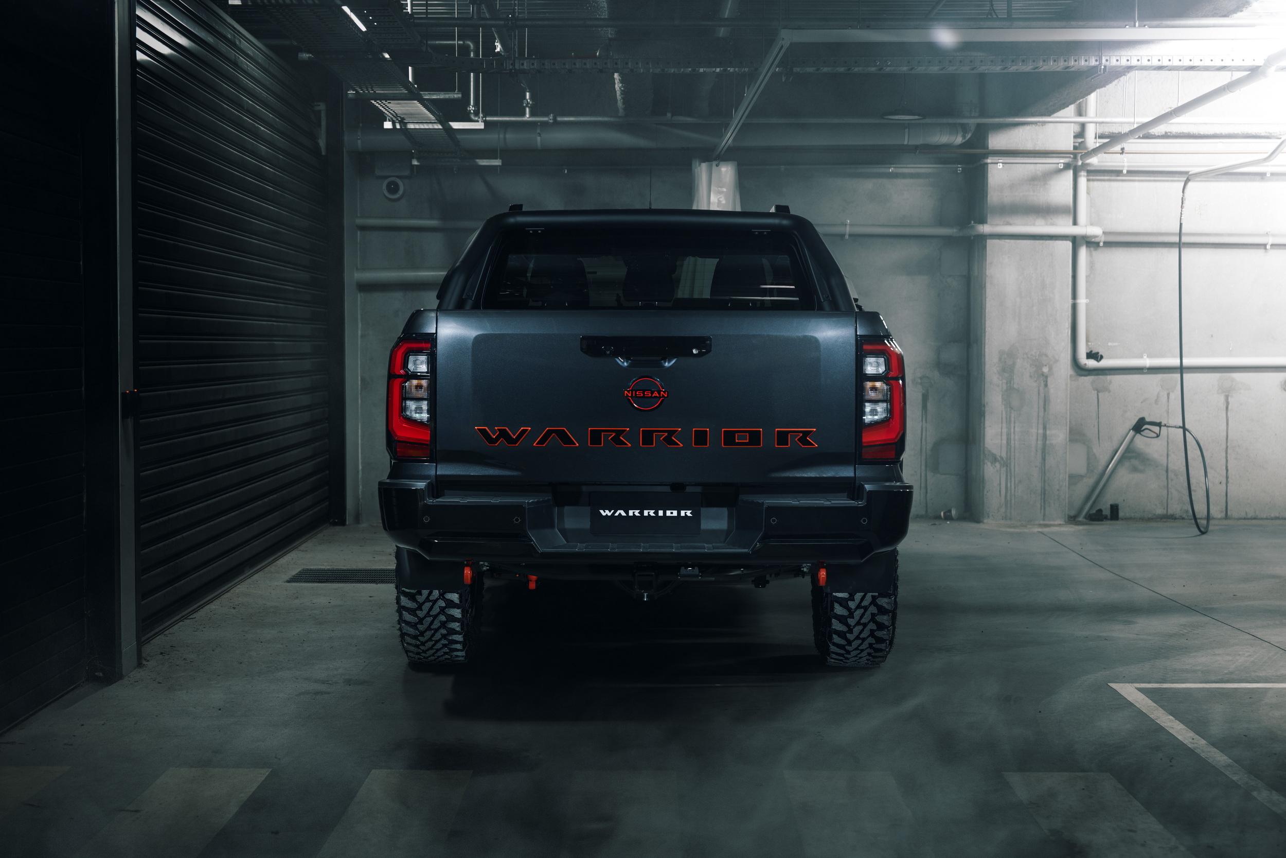 Nissan переслідує Ranger Tremor та Land Cruiser GR Sport