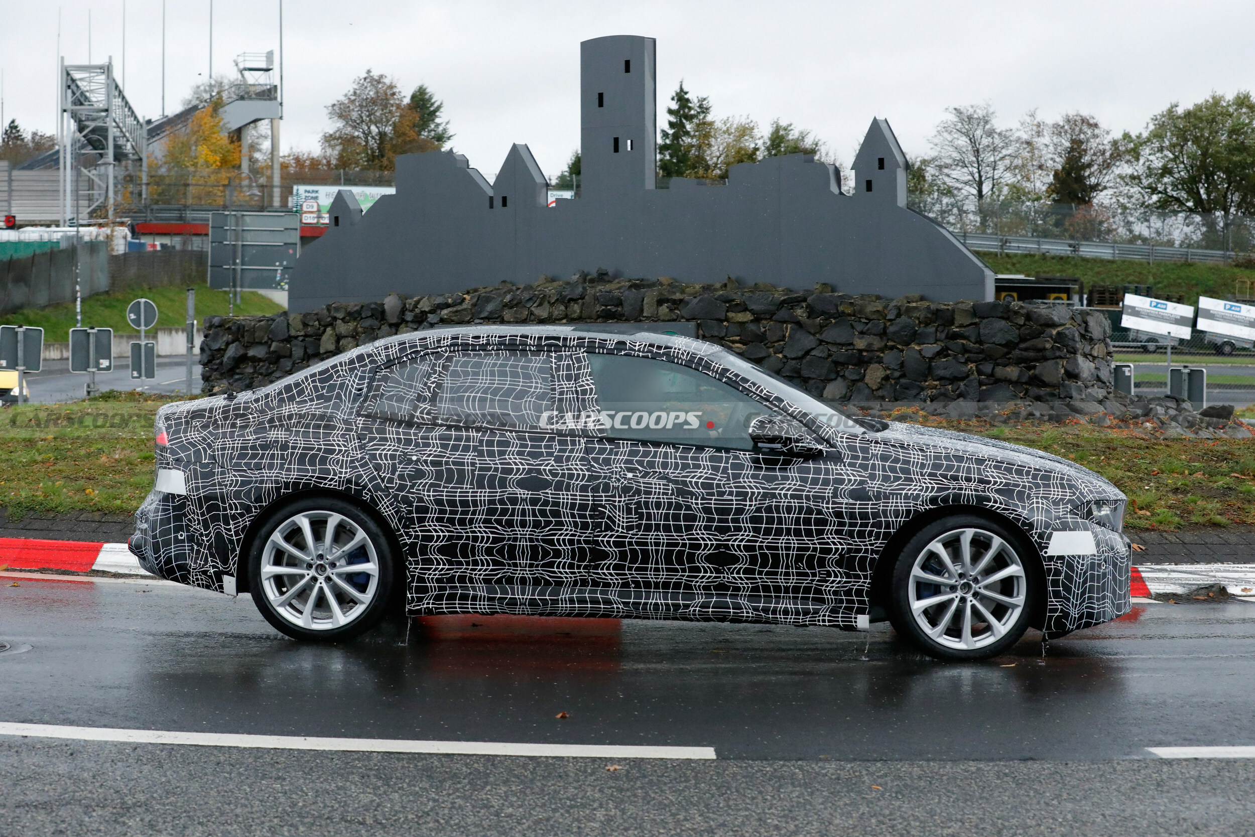 2027 BMW i3 1126 15