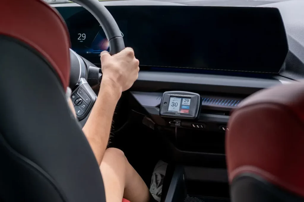 Нью-Йорк впроваджує технологію для серійних порушників швидкості