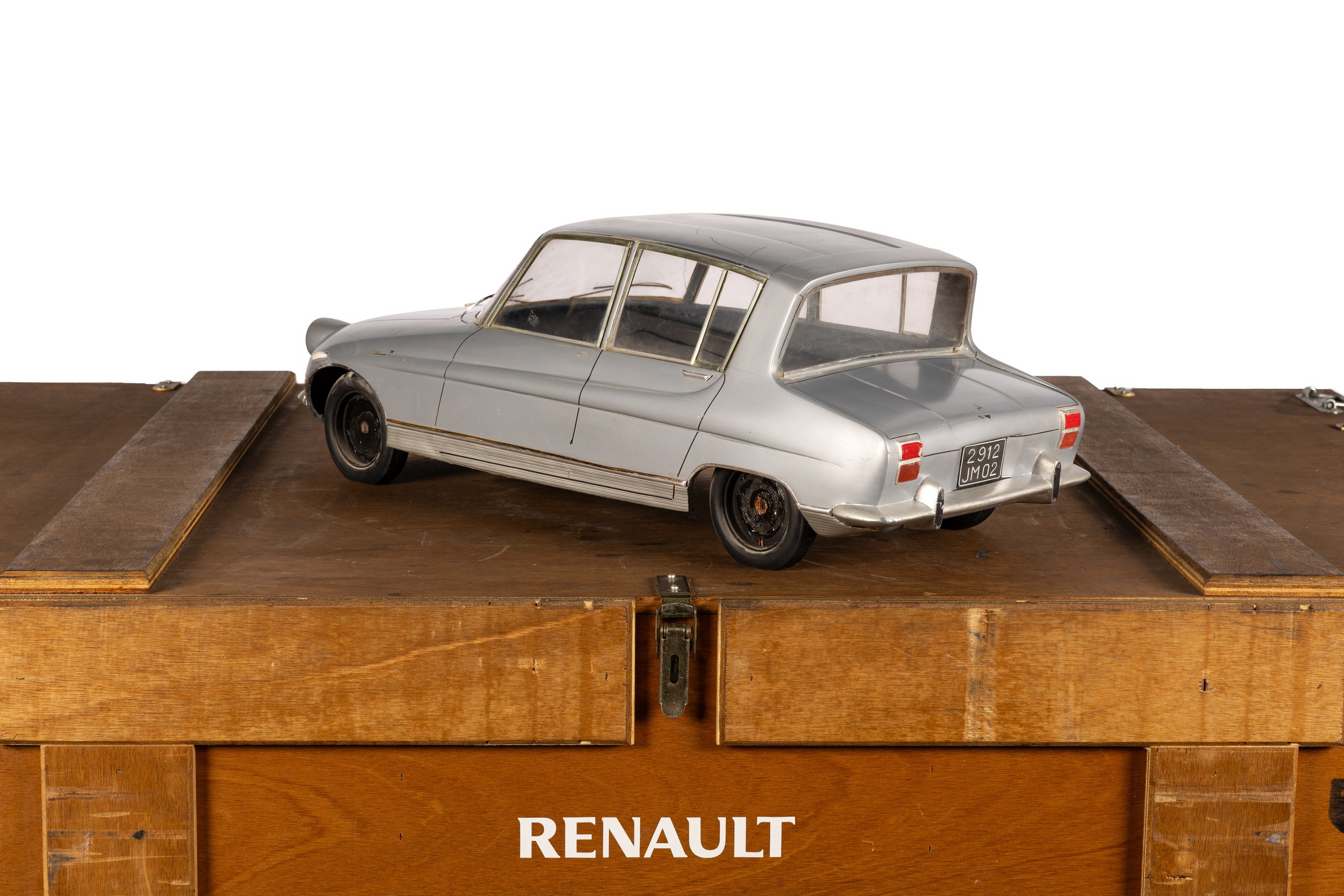 Late 1950 Renault Etude De Berline - Scale Model (3)