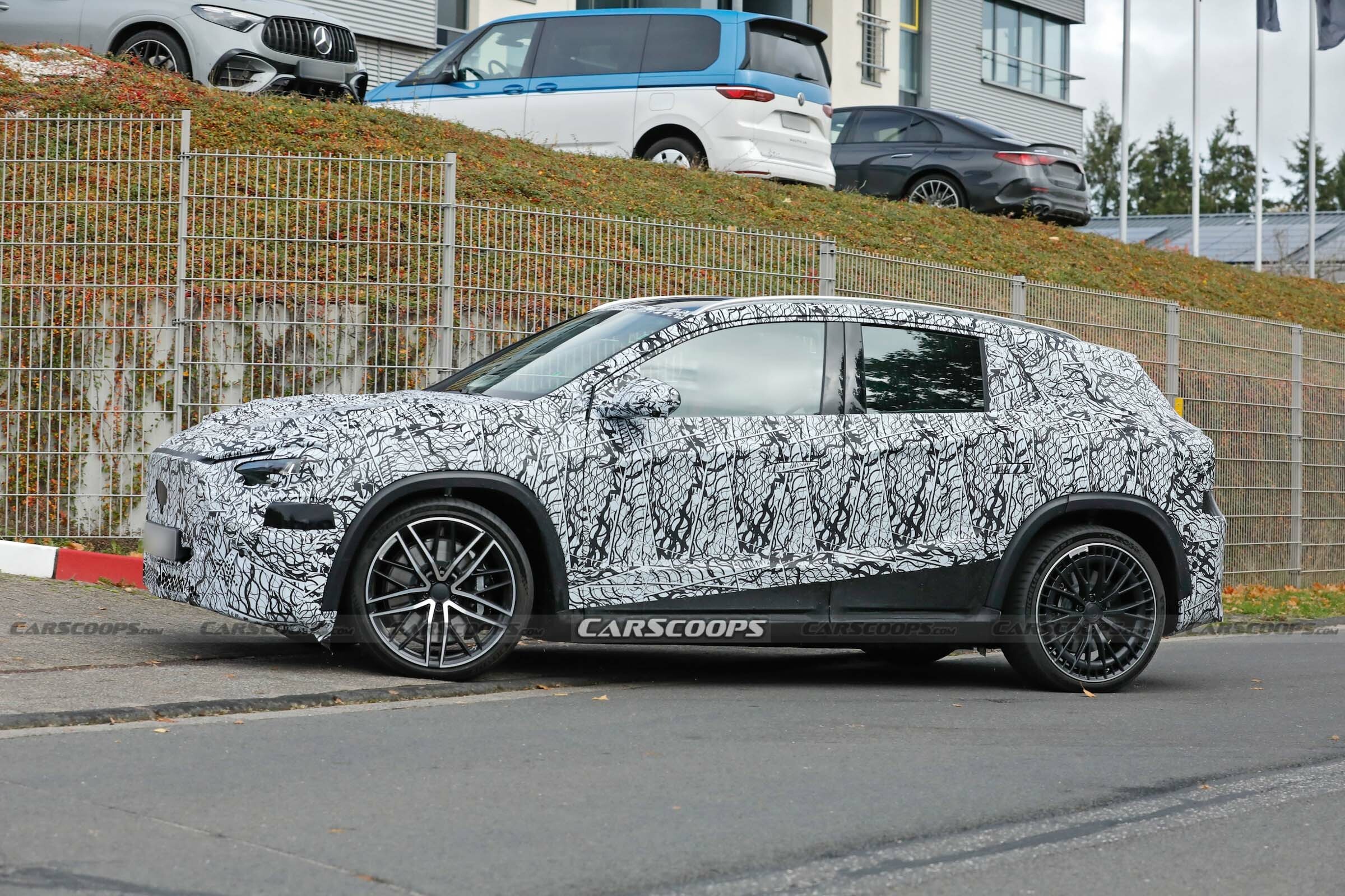 Mercedes-AMG GLA EQ 00009