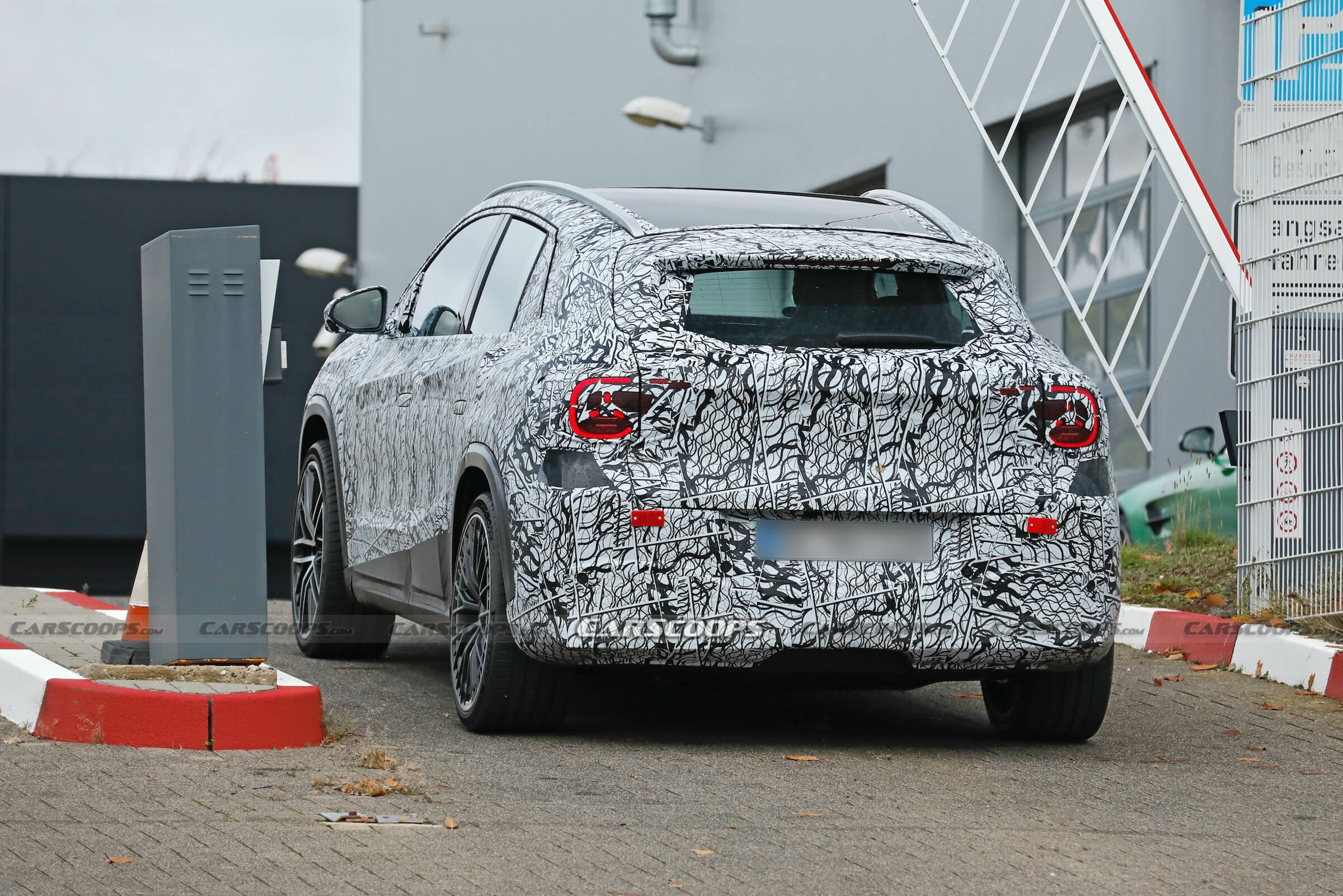Mercedes-AMG GLA EQ 00016