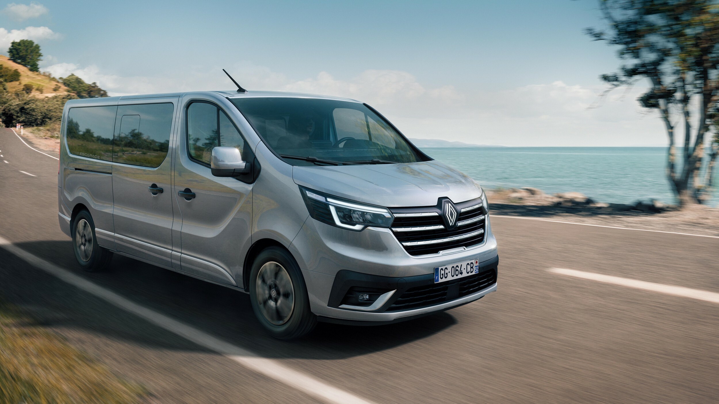 Renault Rv Semi Renault’s Clever New Camper Fits A Kitchen And Bed In One Van | Carscoops