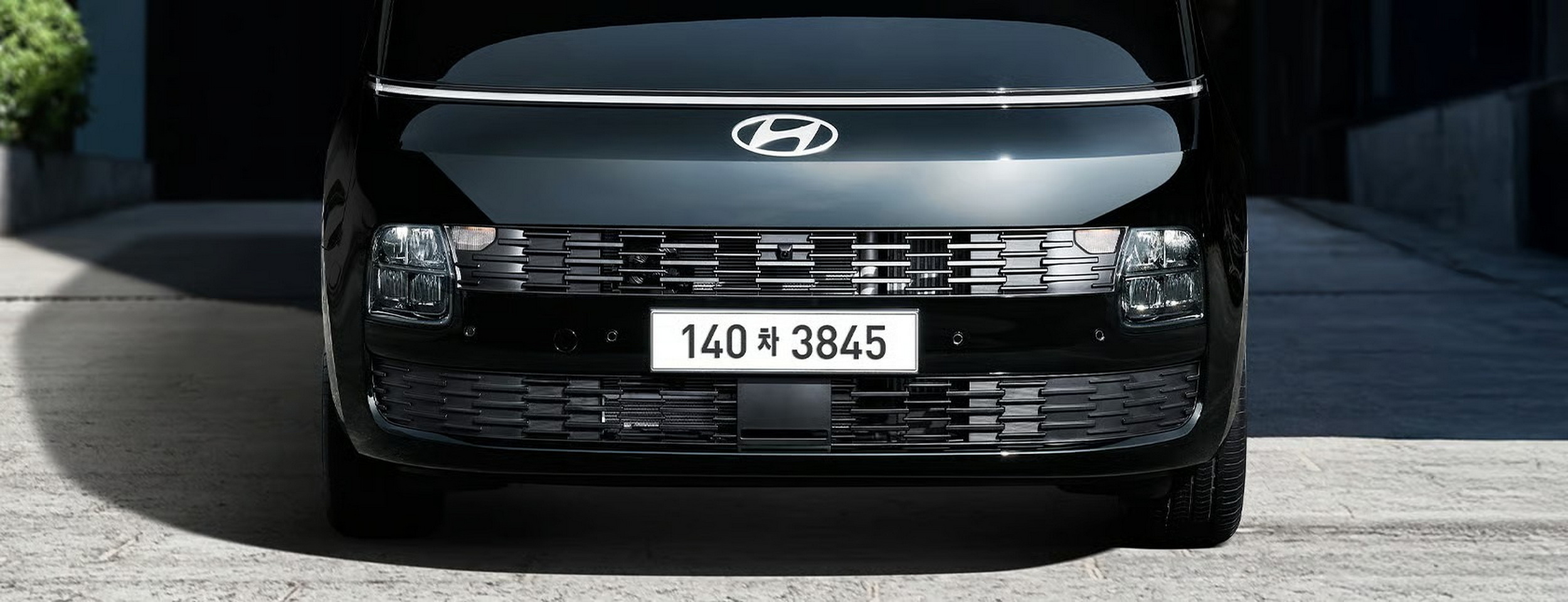 2026 Hyundai Staria (9)