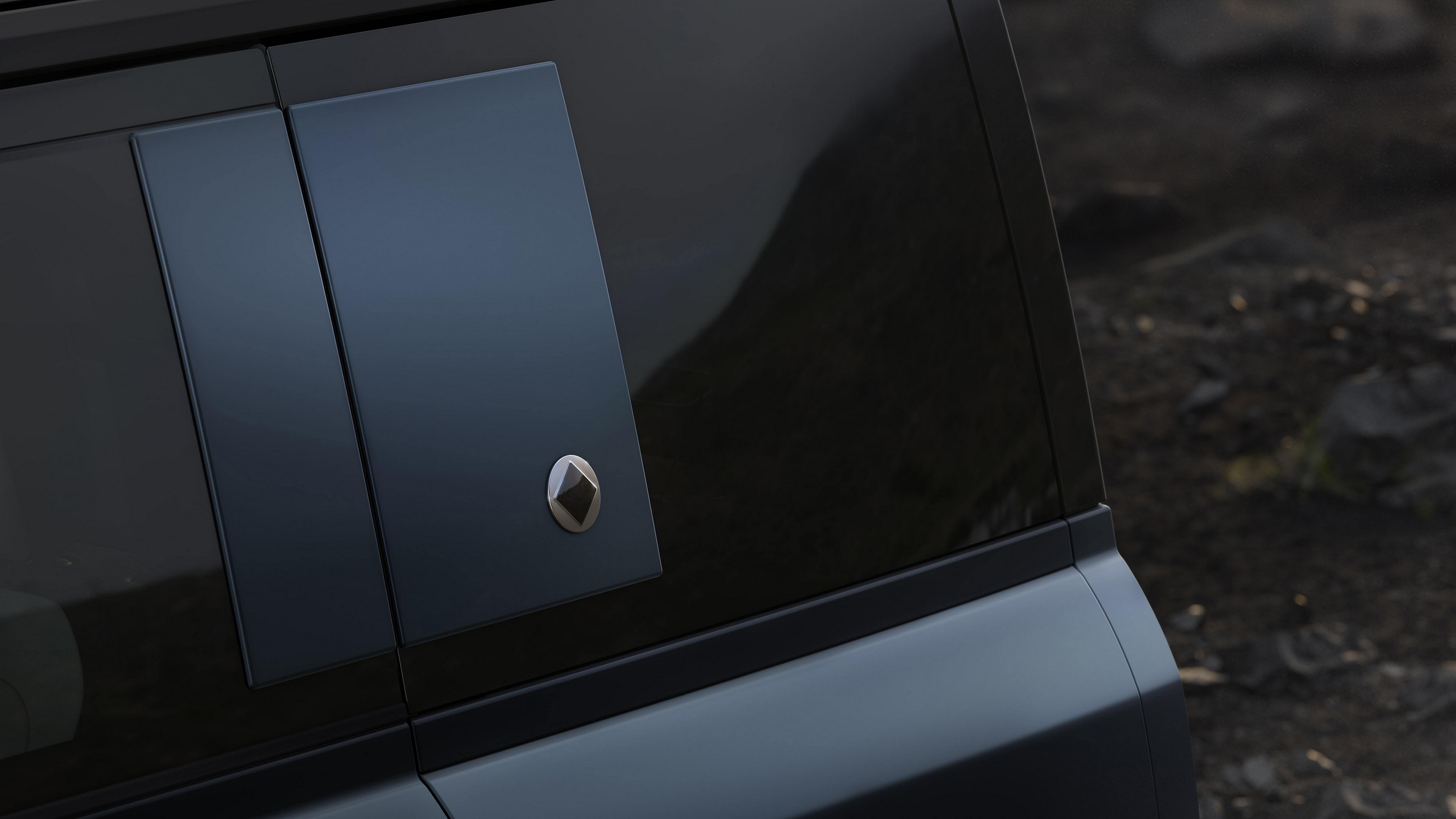 2026 Land Rover Defender Octa (11)