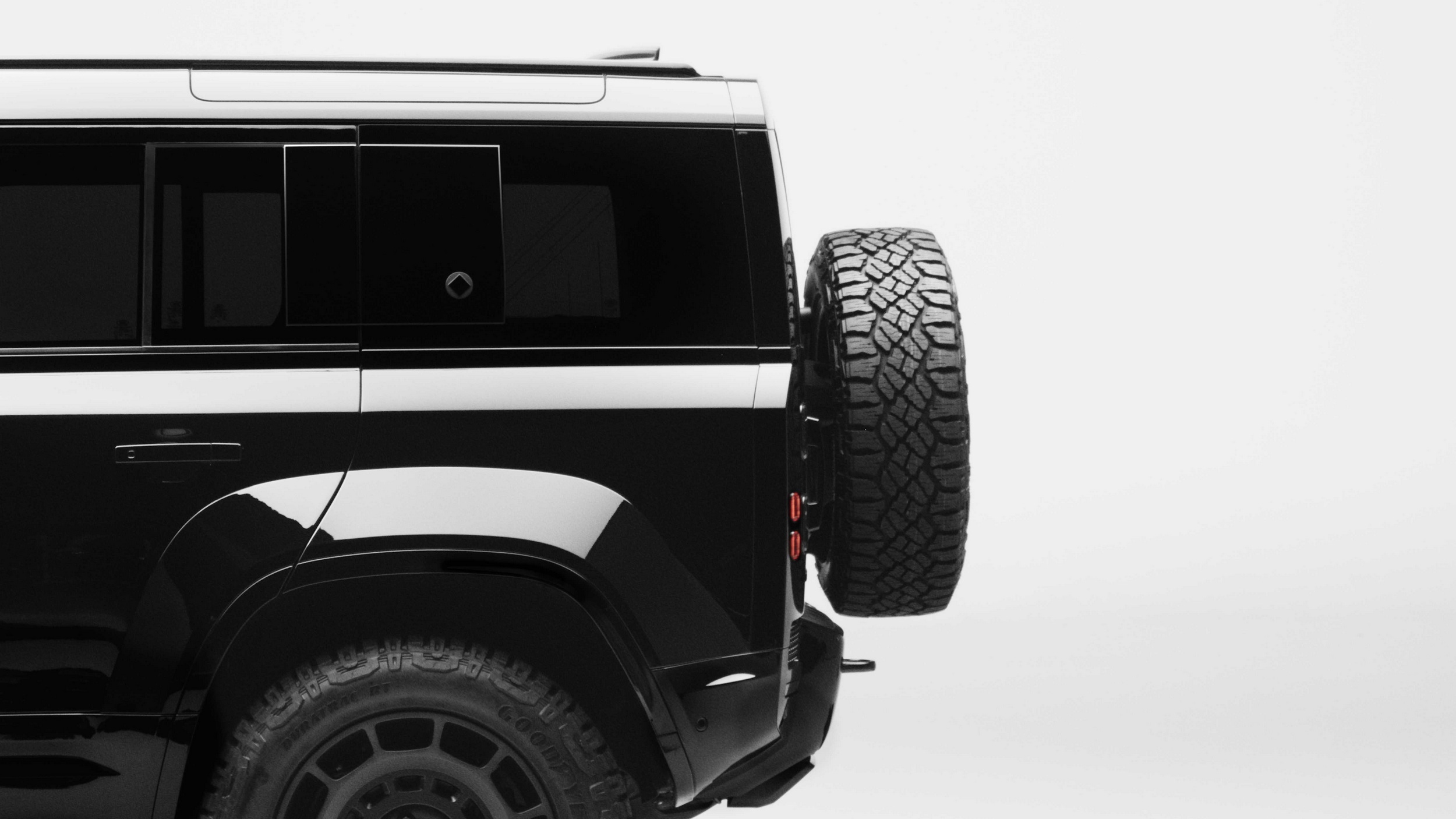 2026 Land Rover Defender Octa (3)