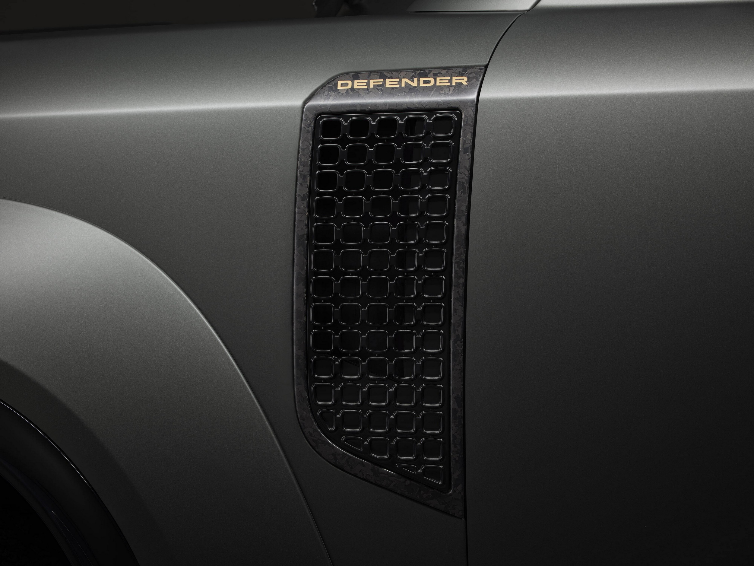 2026 Land Rover Defender Octa (6)