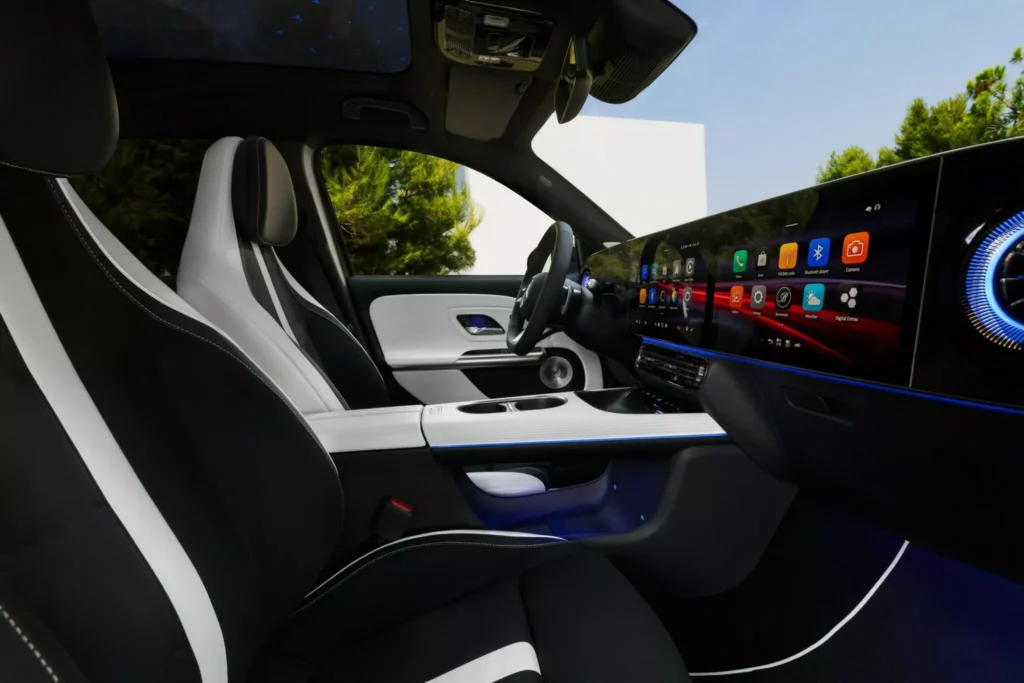  You&rsquo;re Not Wrong, The New Mercedes GLB Looks Suspiciously Like A Smart