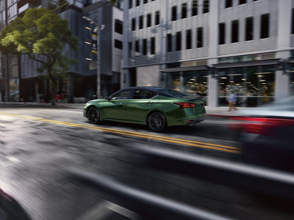 Інтер'єр Nissan Altima 2026