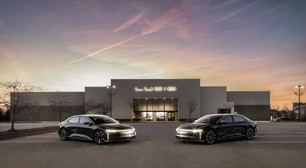  America&rsquo;s $100,000 Luxury Car Sales Set To Nearly Double By 2035