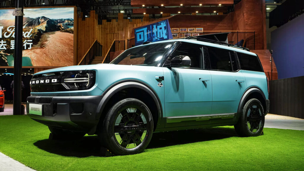Ford Bronco Basecamp