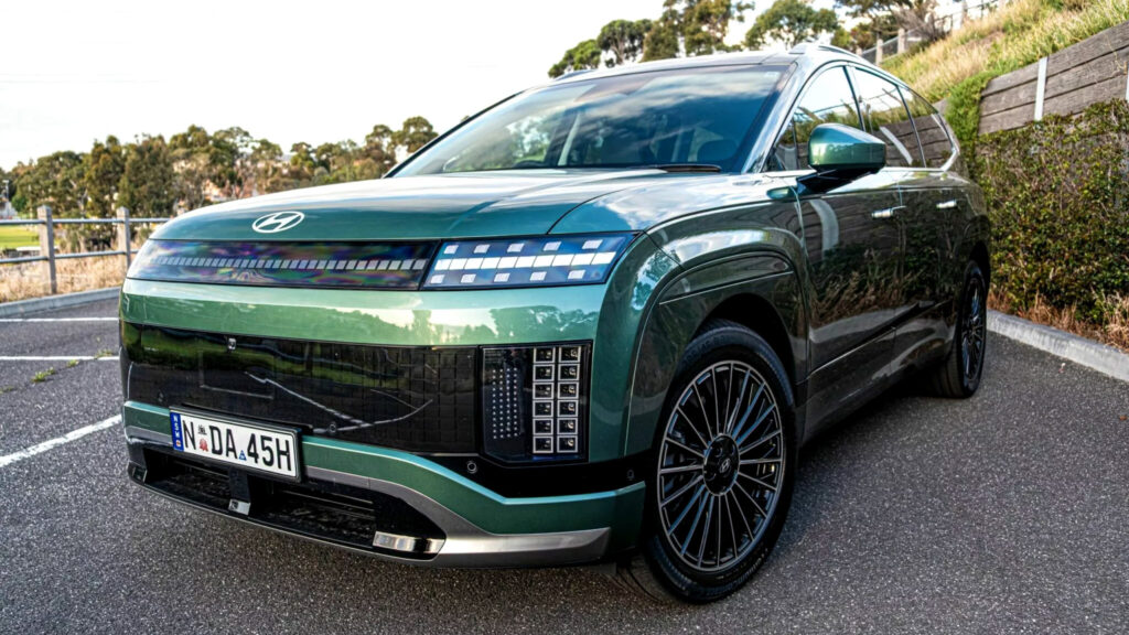 Hyundai Ioniq 9 Calligraphy