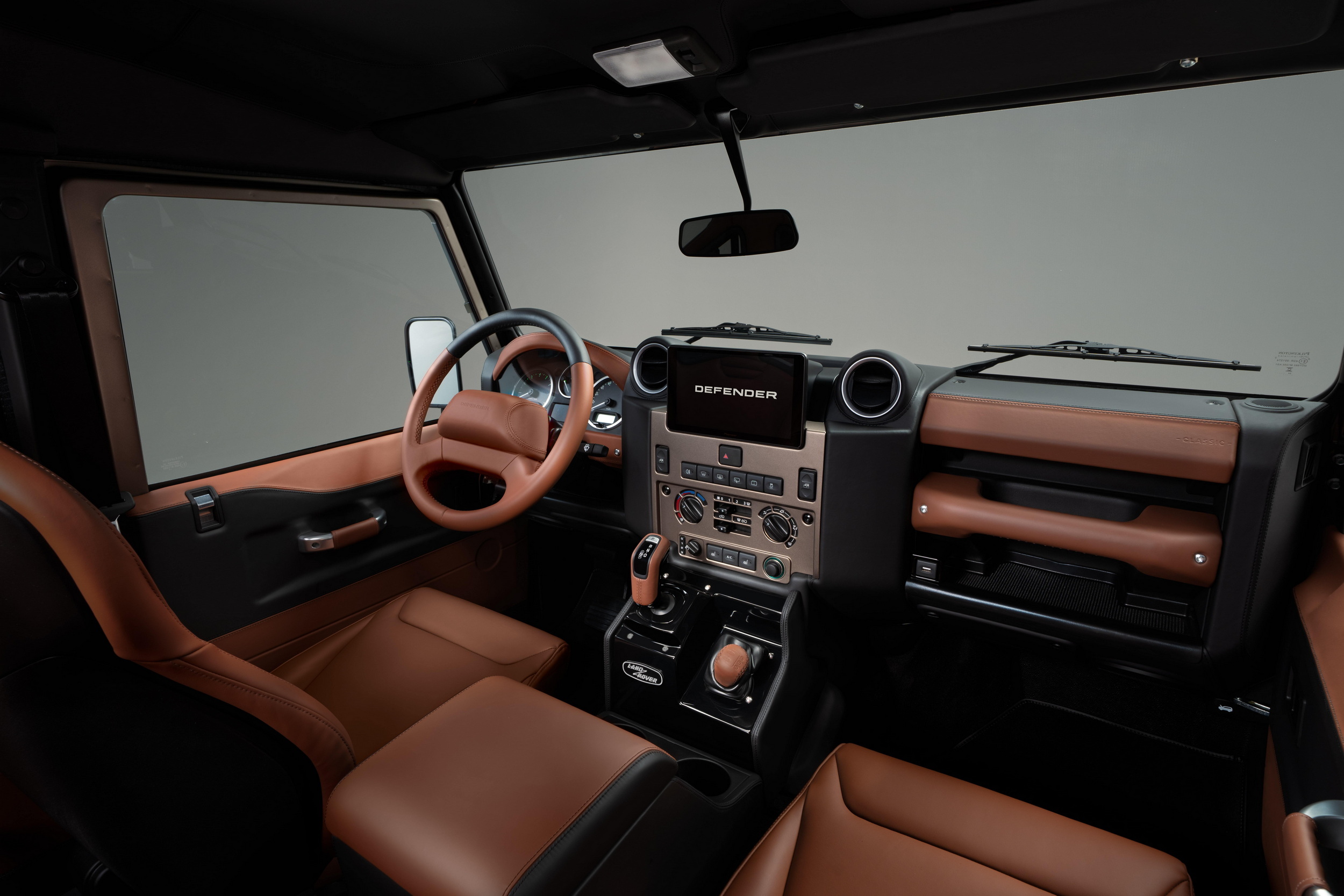 Land Rover Defender Classic V8 - Octa Colors (11)